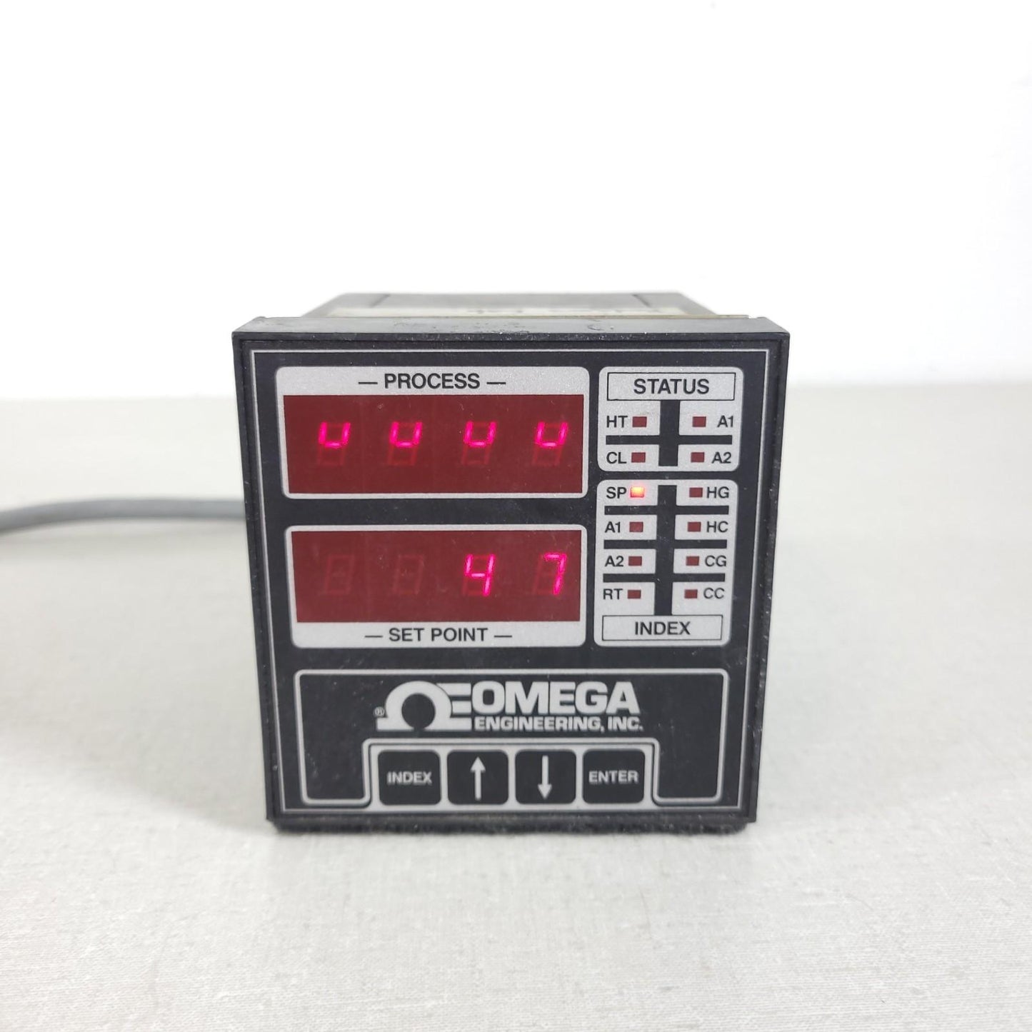 Tested Omega 6001-P1 Temperature Controller , -200°C to +600°C RTD, 120/240VAC