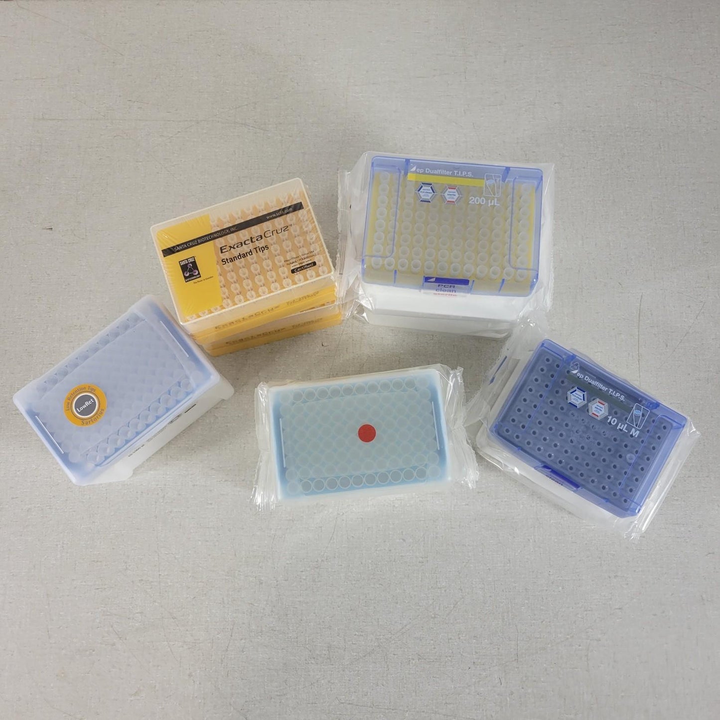 Lot Of Clean Pipette Tips .1-10uL, 10-1000uL, 10uL M, 1000uL, 2-200uL See Desc