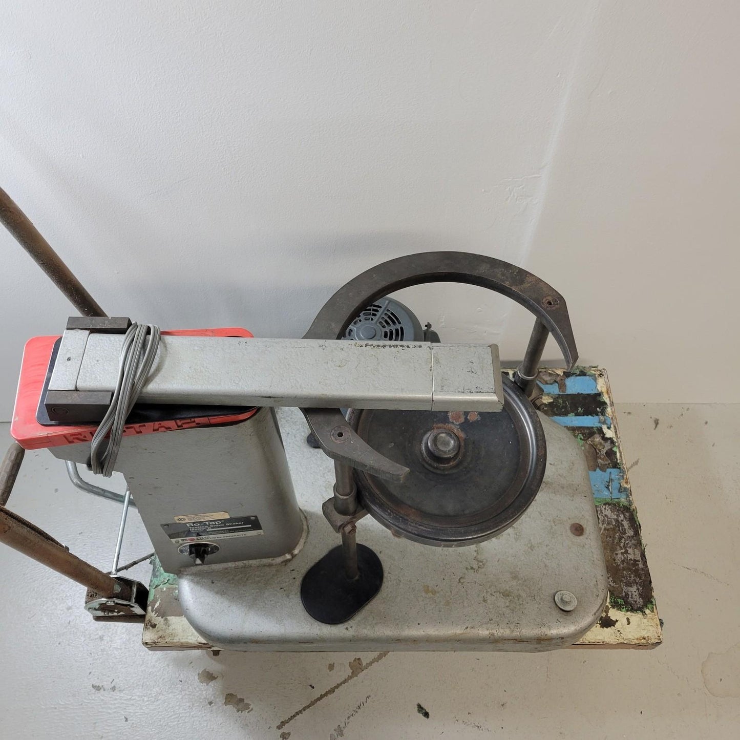 TESTED W.S. Tyler Ro-Tap Testing Mechanical Sieve Shaker Model B 115/230 Volts