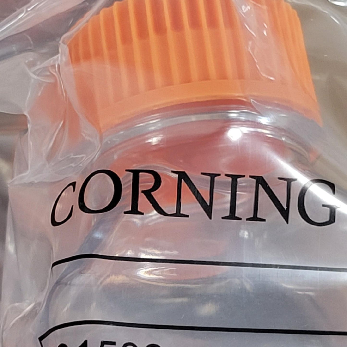 Corning 431532 PET Storage Bottle 500mL 45mm Screw Cap Graduated Sterile 12/Pk