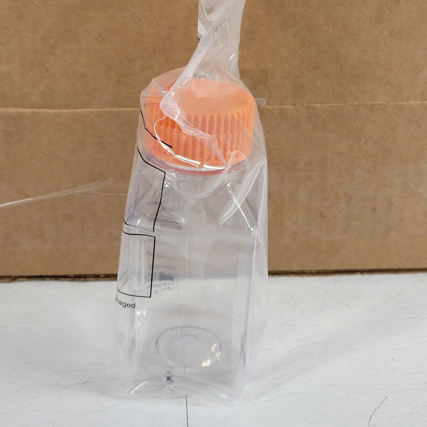 Case of 20 Corning 431531 PET Storage Bottle 250mL 45mm Screw Cap Graduated