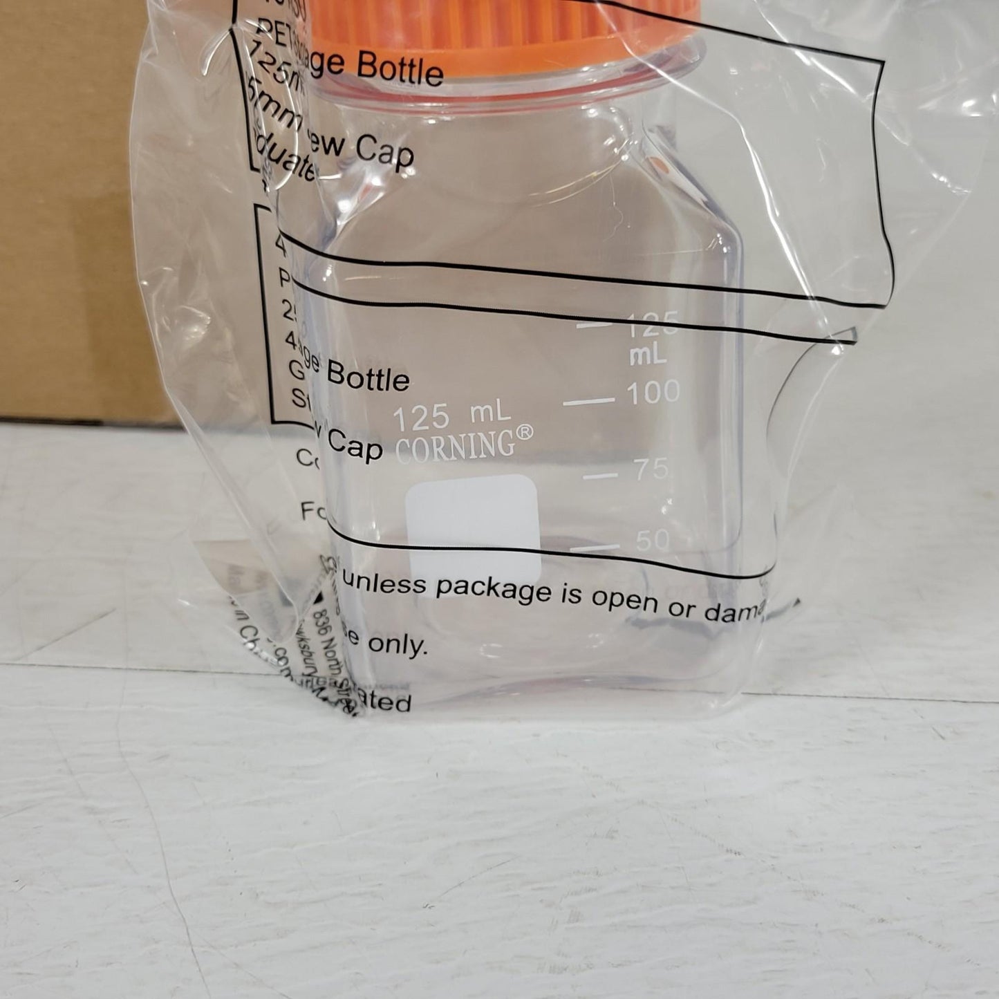 12/Pack Corning 431530 PET Storage Bottle 125mL 45mm Screw Cap Graduated