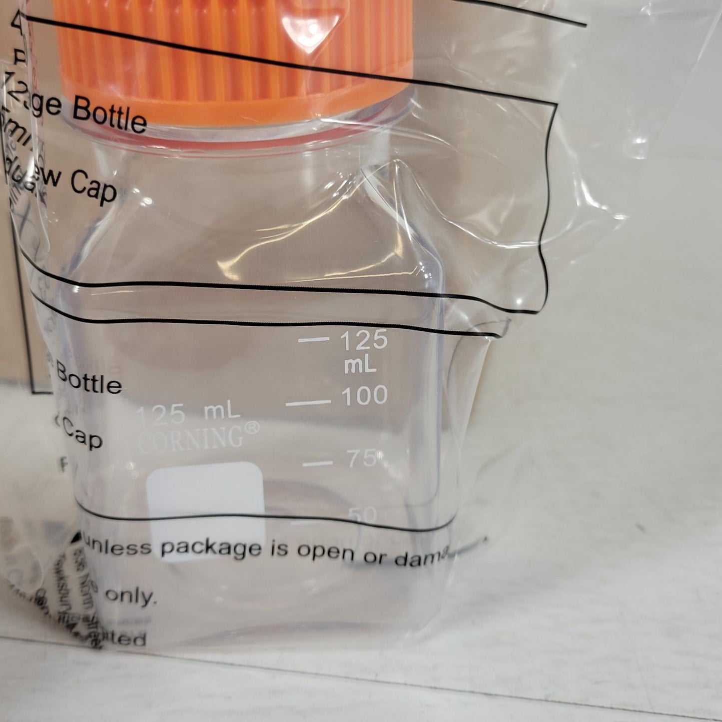 12/Pack Corning 431530 PET Storage Bottle 125mL 45mm Screw Cap Graduated