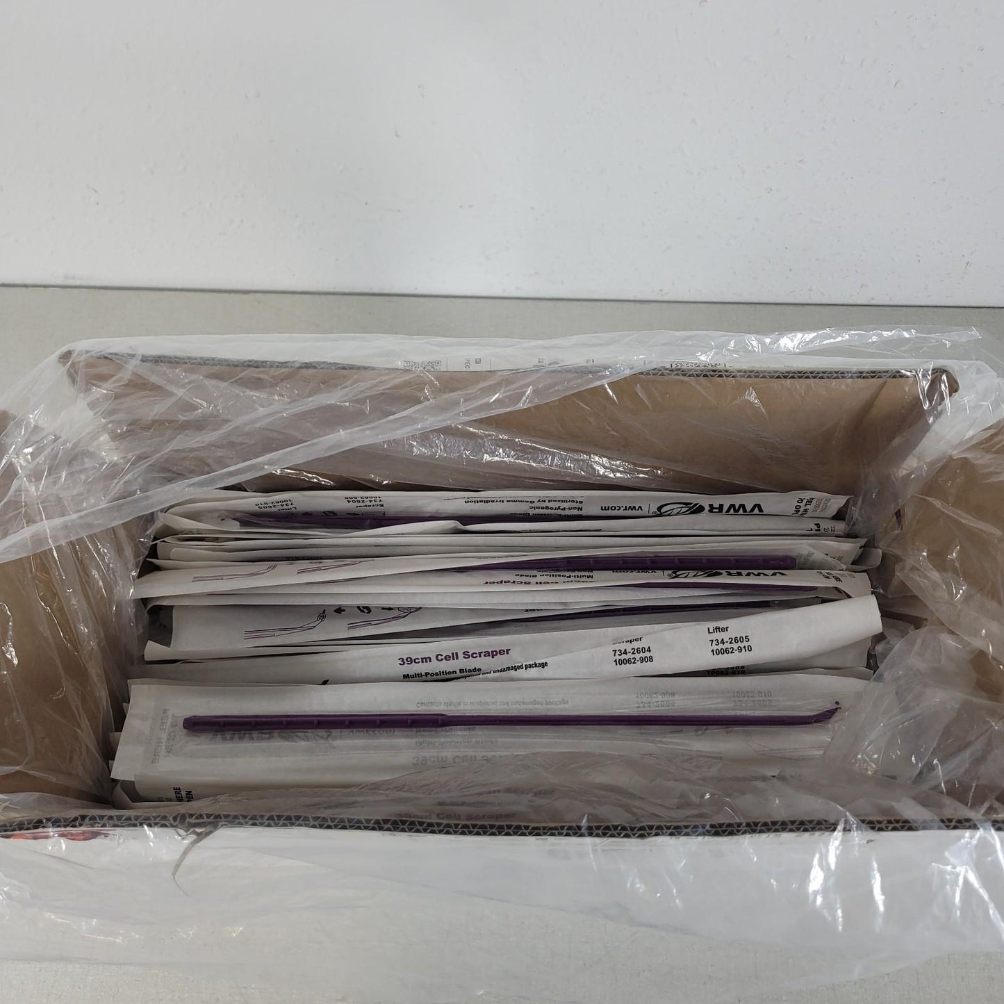 VWR 10062-908 Cell Scraper 39cm Length Scraper Blade 30mm Case of 100