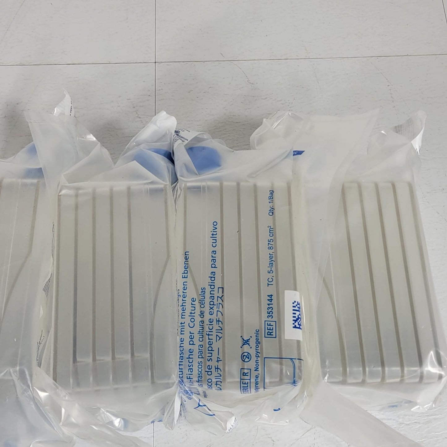 Corning Falcon 353144 875cm² Rectangular Cell Culture 5-Layer Multi-Flask 4/pk