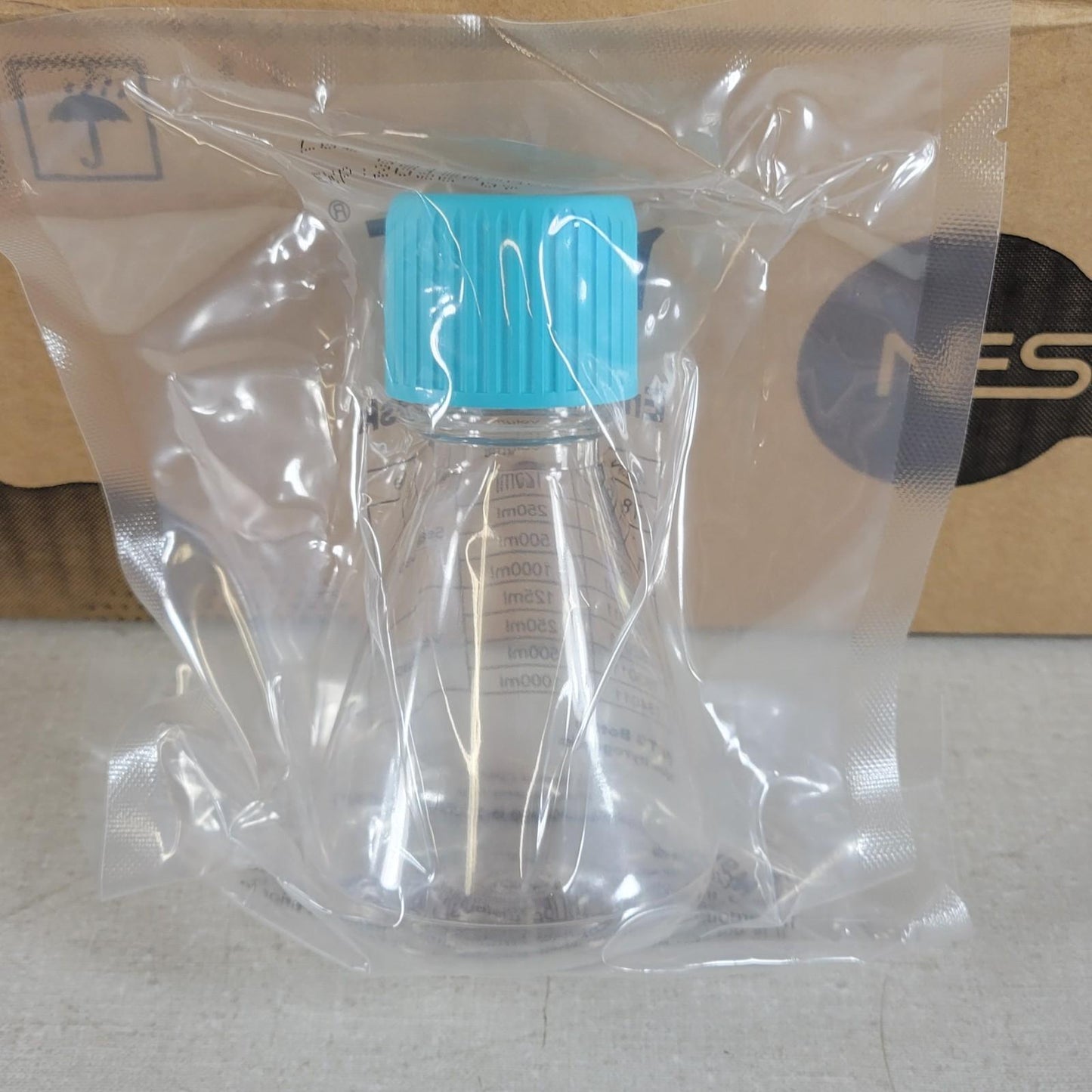 NEST 781001 Erlenmeyer Flask 125 mL PETG Vent Cap Flat Bottom, 16 ct