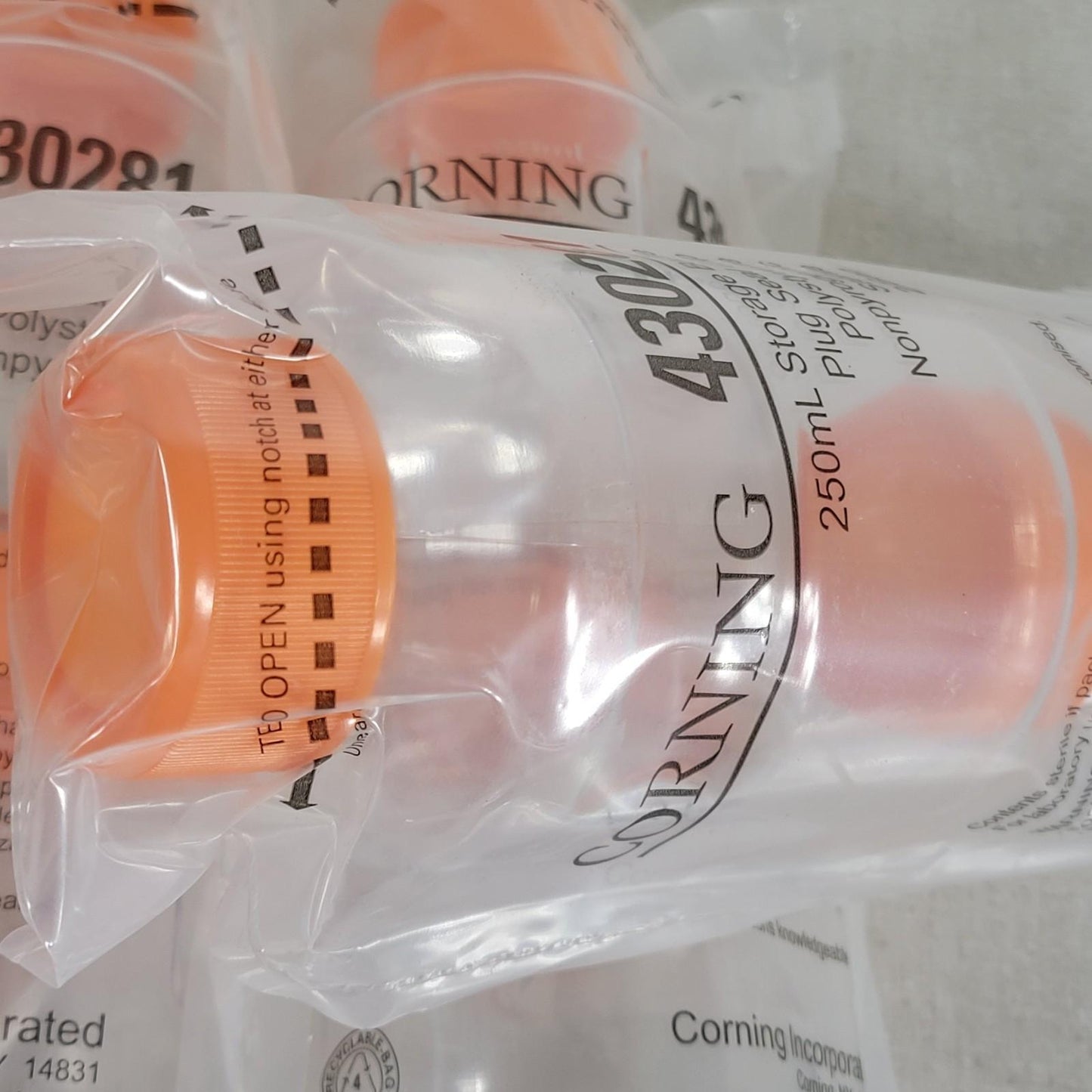 Lot Of 10 Corning 430281 250mL Storage Bottle Plug Seal Cap Polystyrene