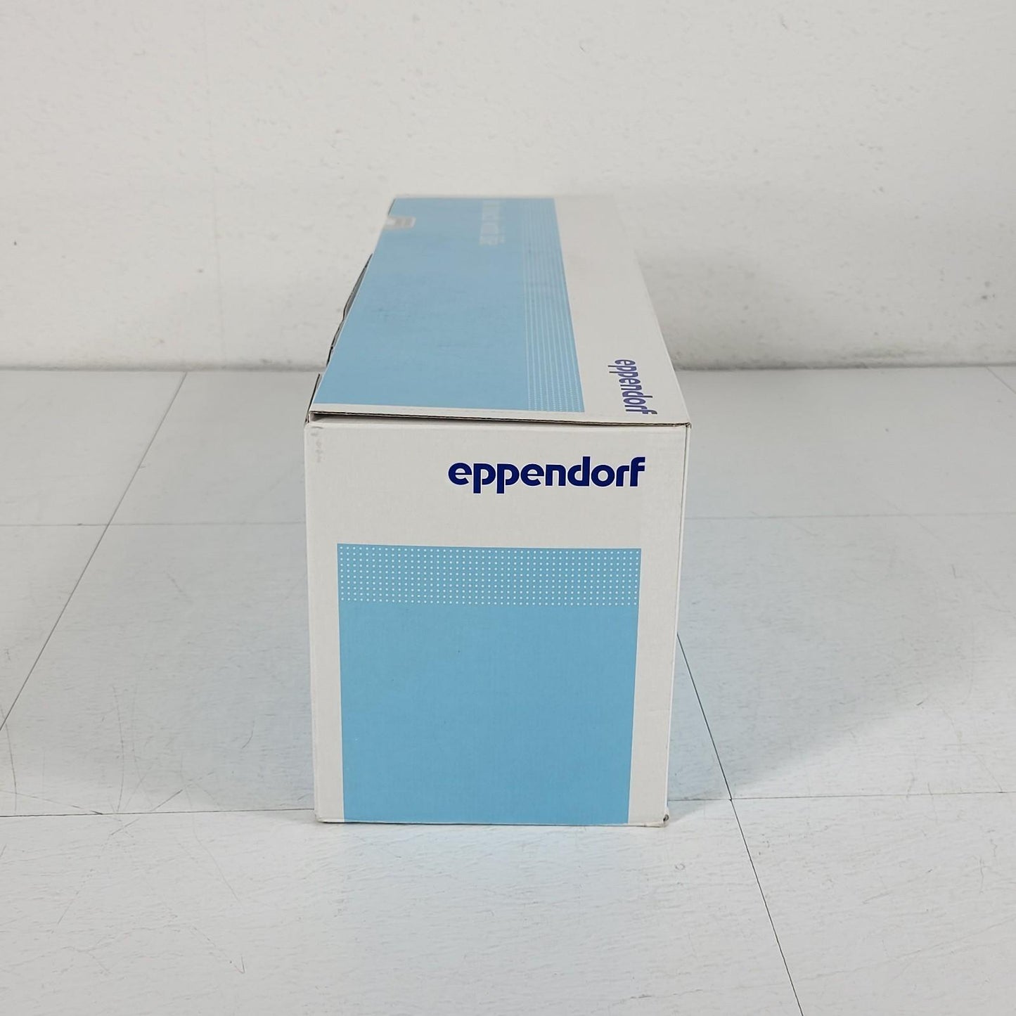 Eppendorf 022494004 epT.I.P.S. Reloads 50 - 1250 μL 10 X 96 Tips In Trays Pipet