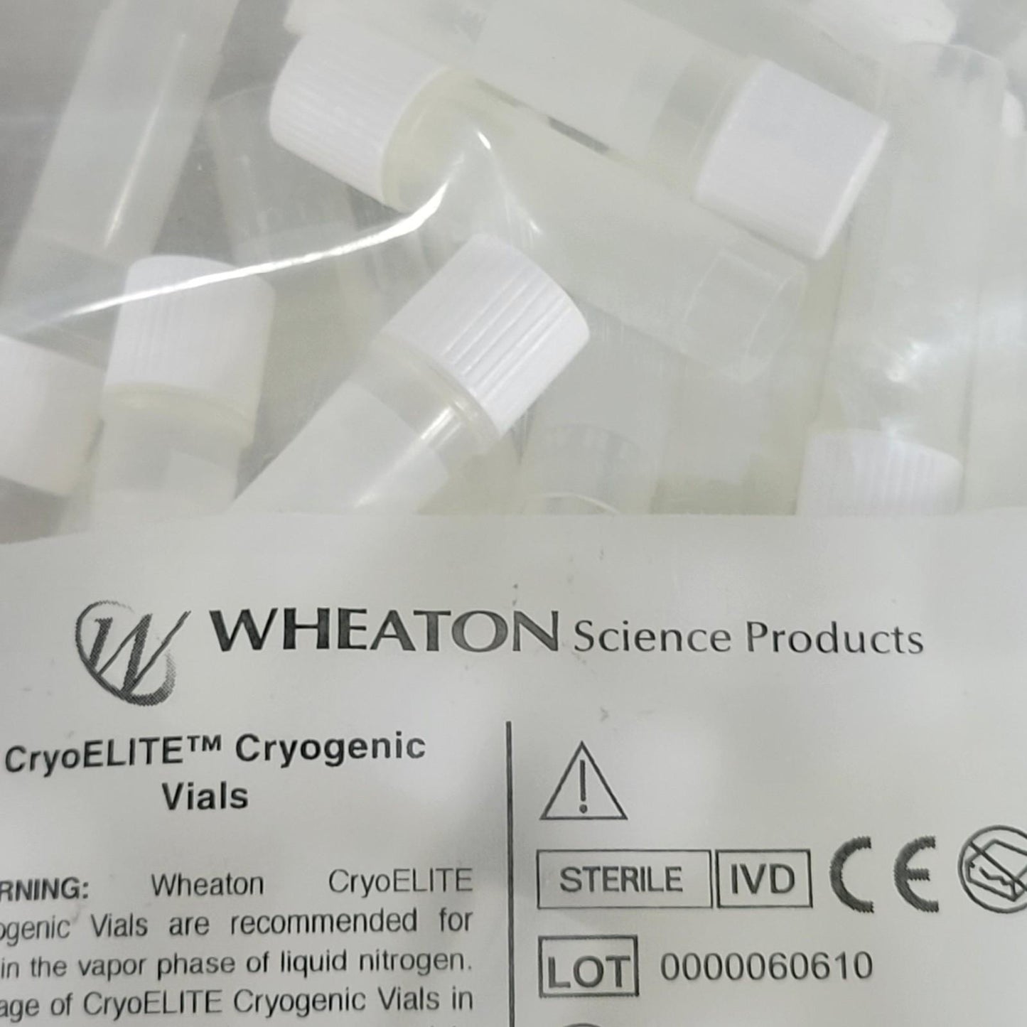 Wheaton W985874 CryoELITE Cryogenic Vials Freestanding External Thread 400 Ct