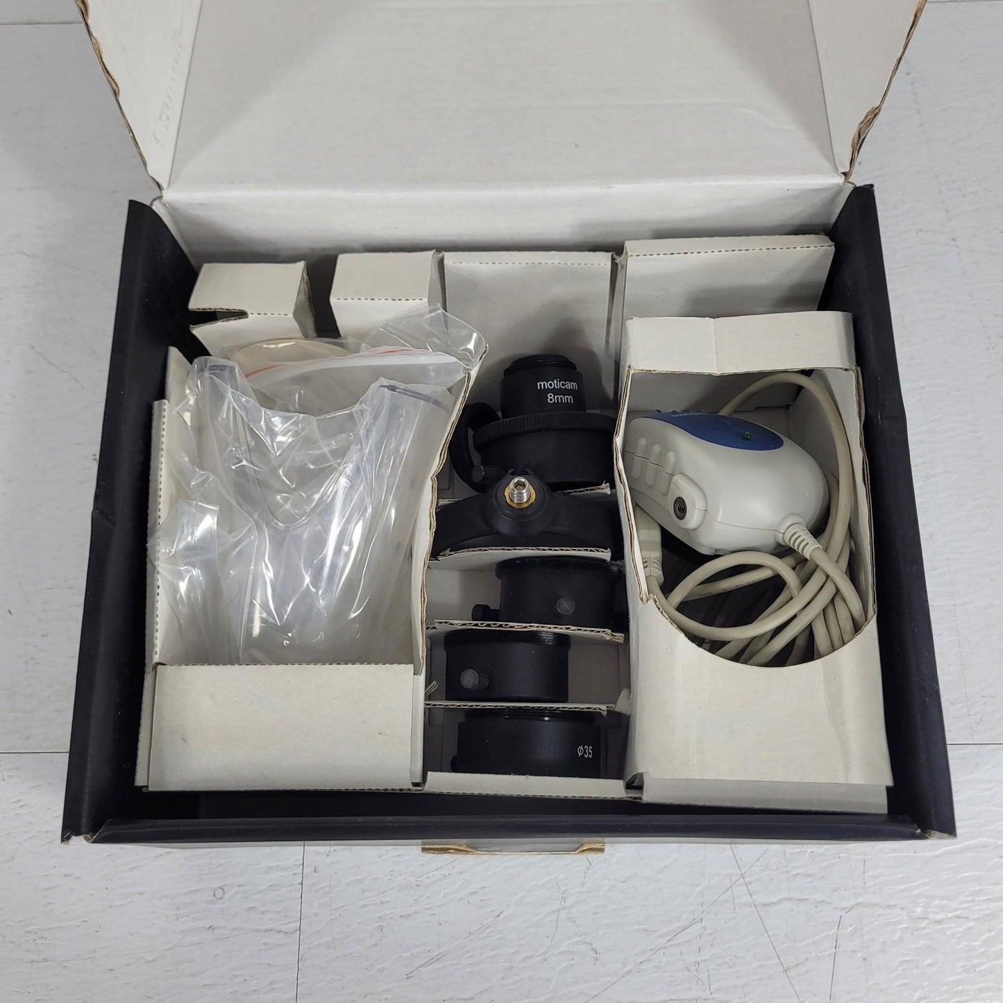 Motic Moticam-352 Digital Microscope Camera Viewer w/ Accessories CMOS Mini USB
