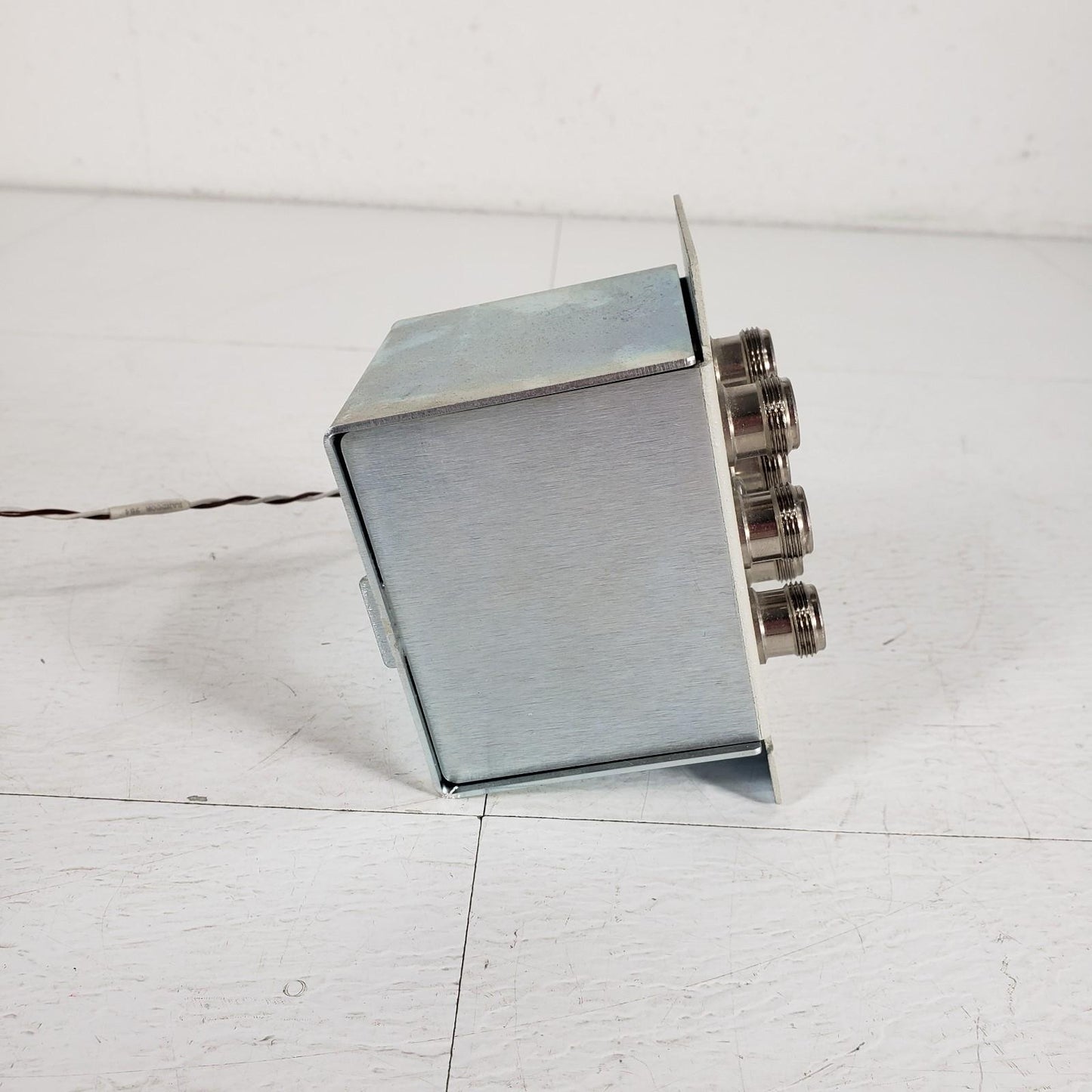 Varian NMR 0190554901 Splitter Box DECPL K5020 N-TYPE BNC Adapter Switch