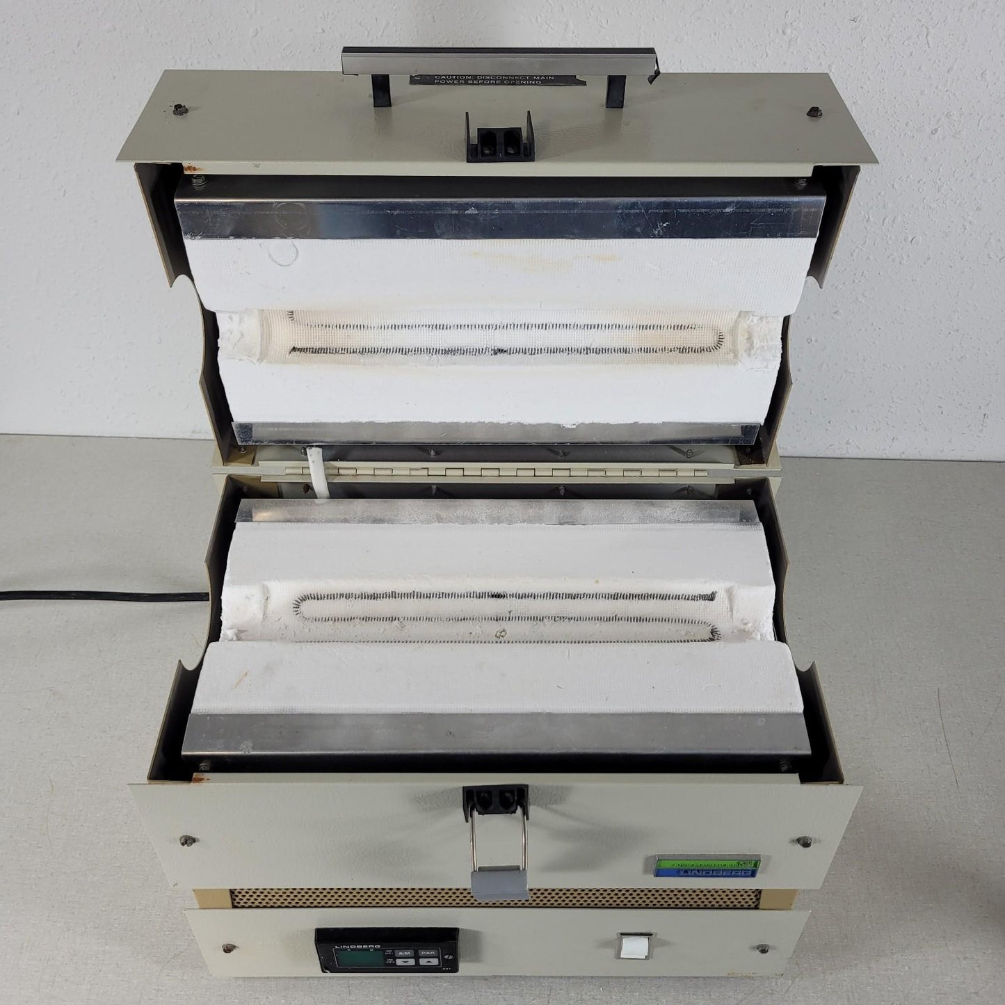 TESTED TO 1050°C Lindberg 55035 Ceramic Oven Tube Furnace 120/240 V 800 Watts