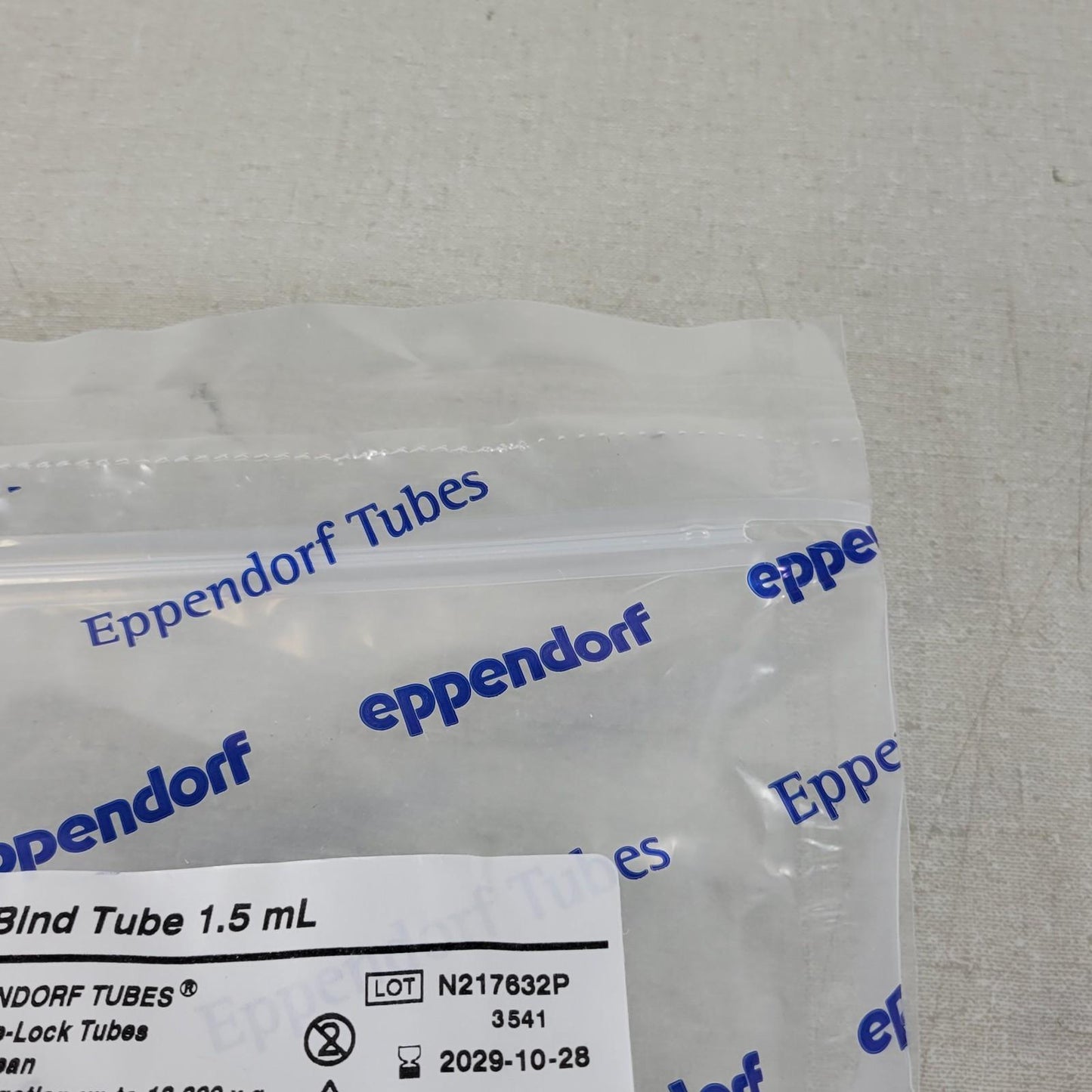 Eppendorf 022431081 Protein LoBind Centrifuge Processing Tube 1.5 mL 50 pcs
