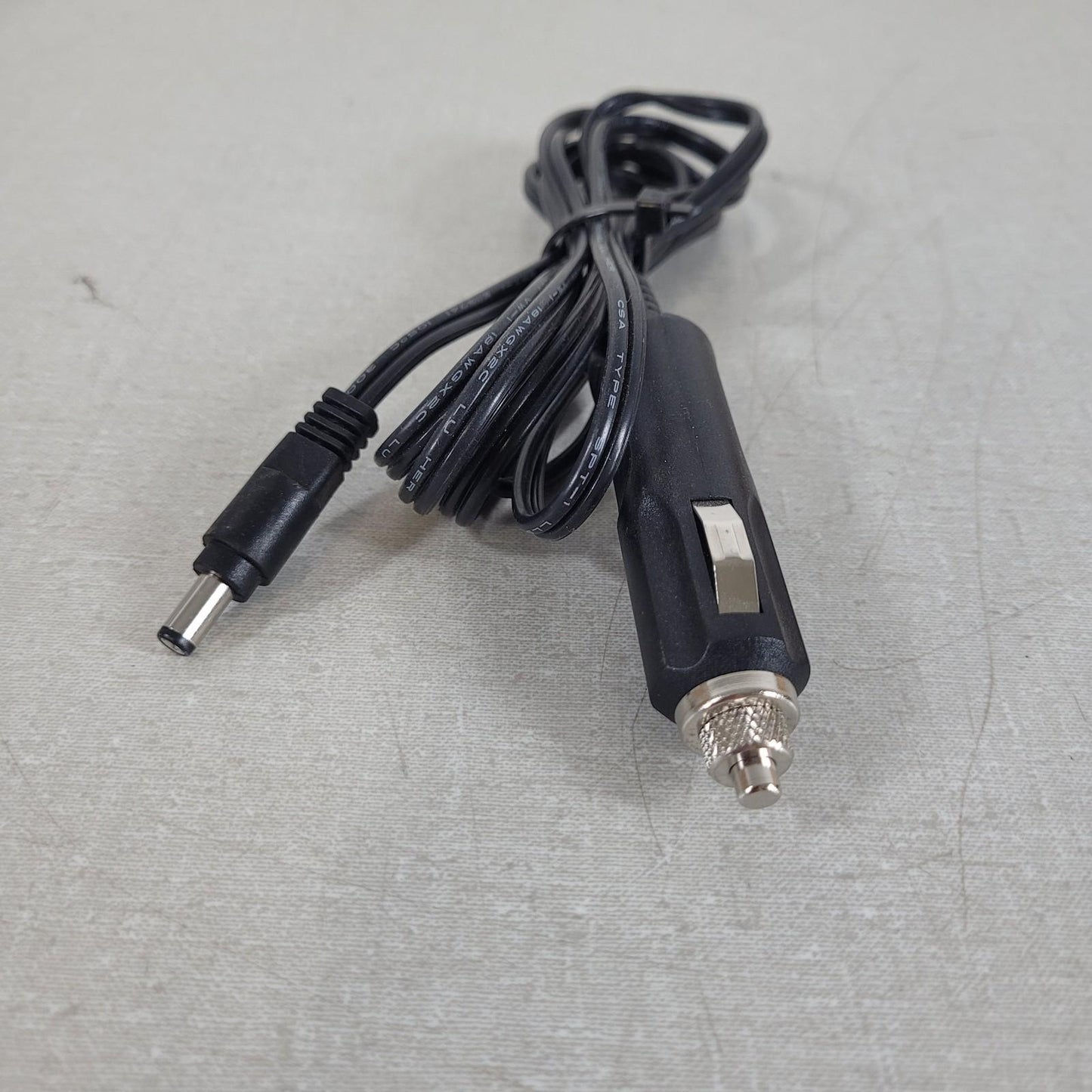 Juniper Archer 2 Standard Handheld Mobile Wifi PC w/ 12V Car Charger and OEM Box