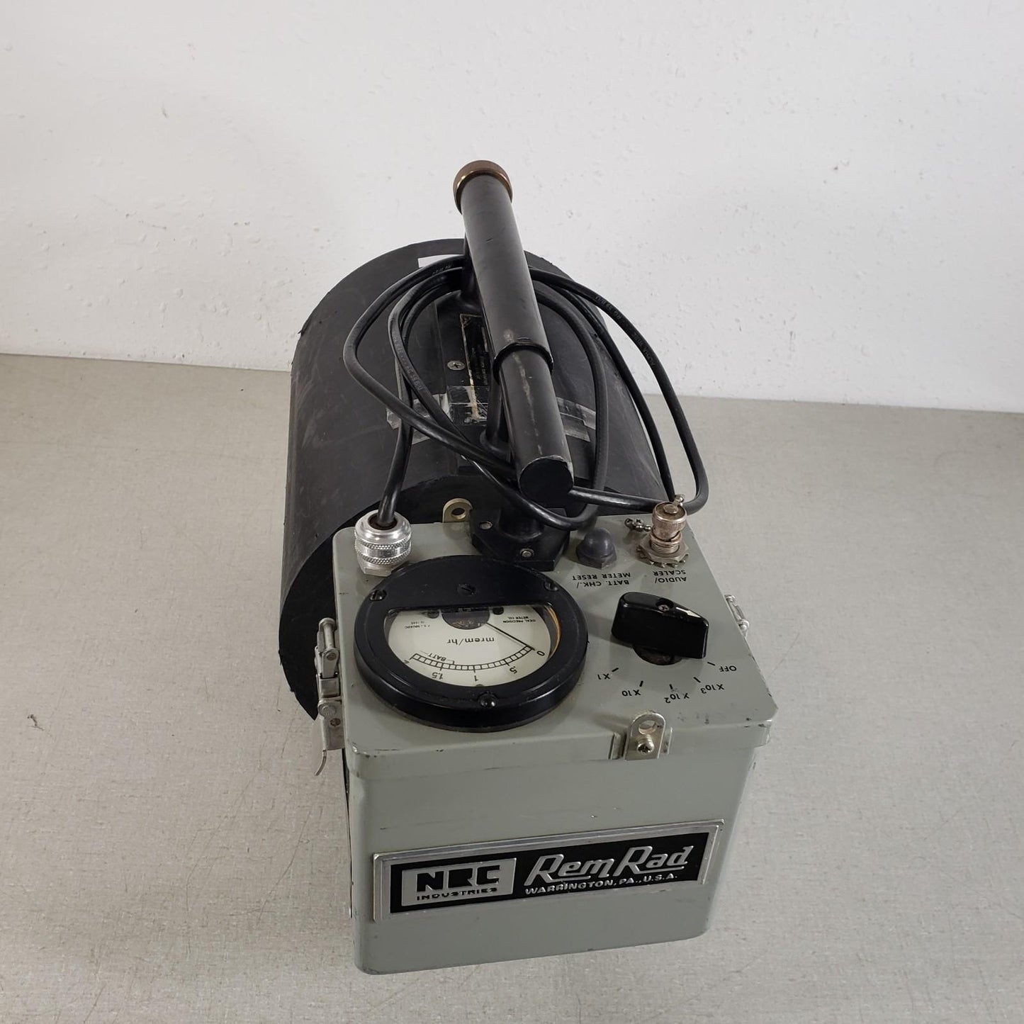 Nuclear Research NRC NP2 Portable REM Reading Neutron Monitor SNOOPY mrem/hr