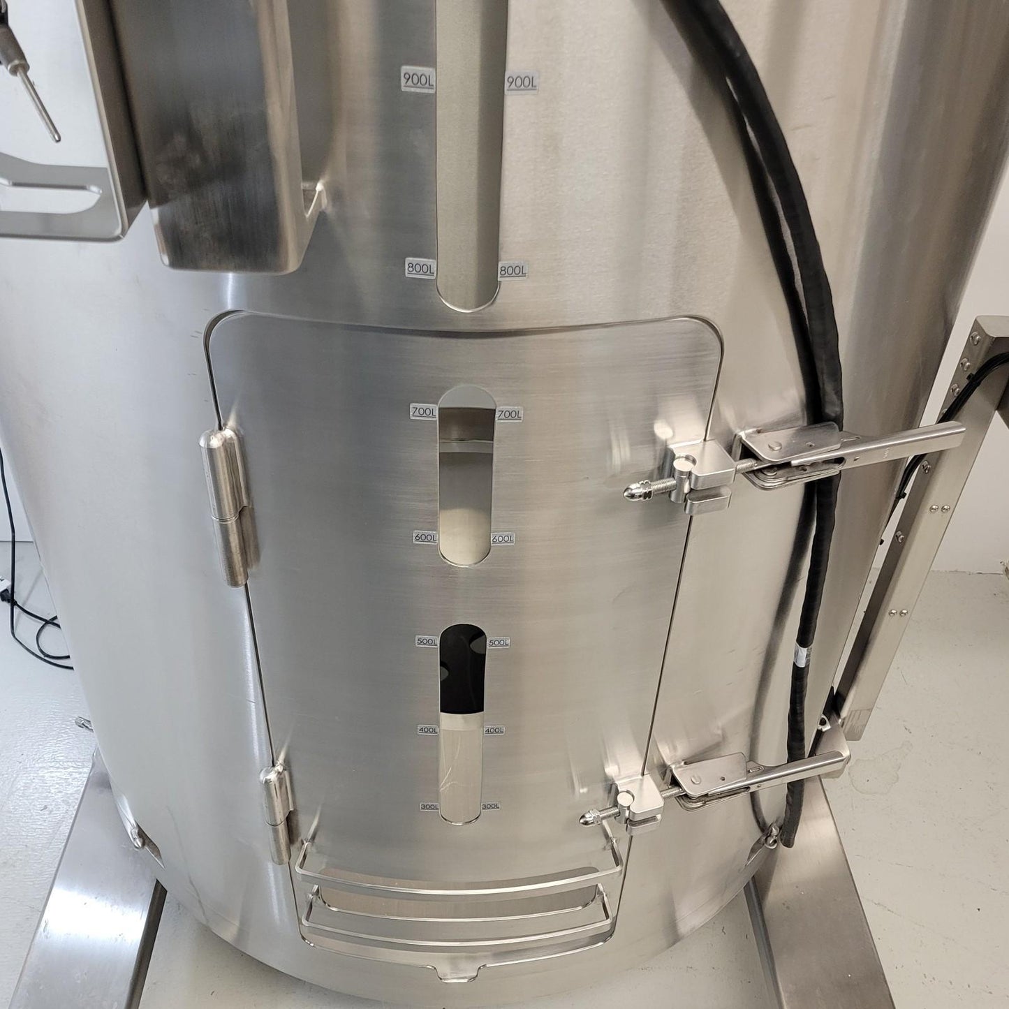 2020 Thermo HyPerforma 1000L Single-Use Mixer SUM1000.5082 Non-Jacketed