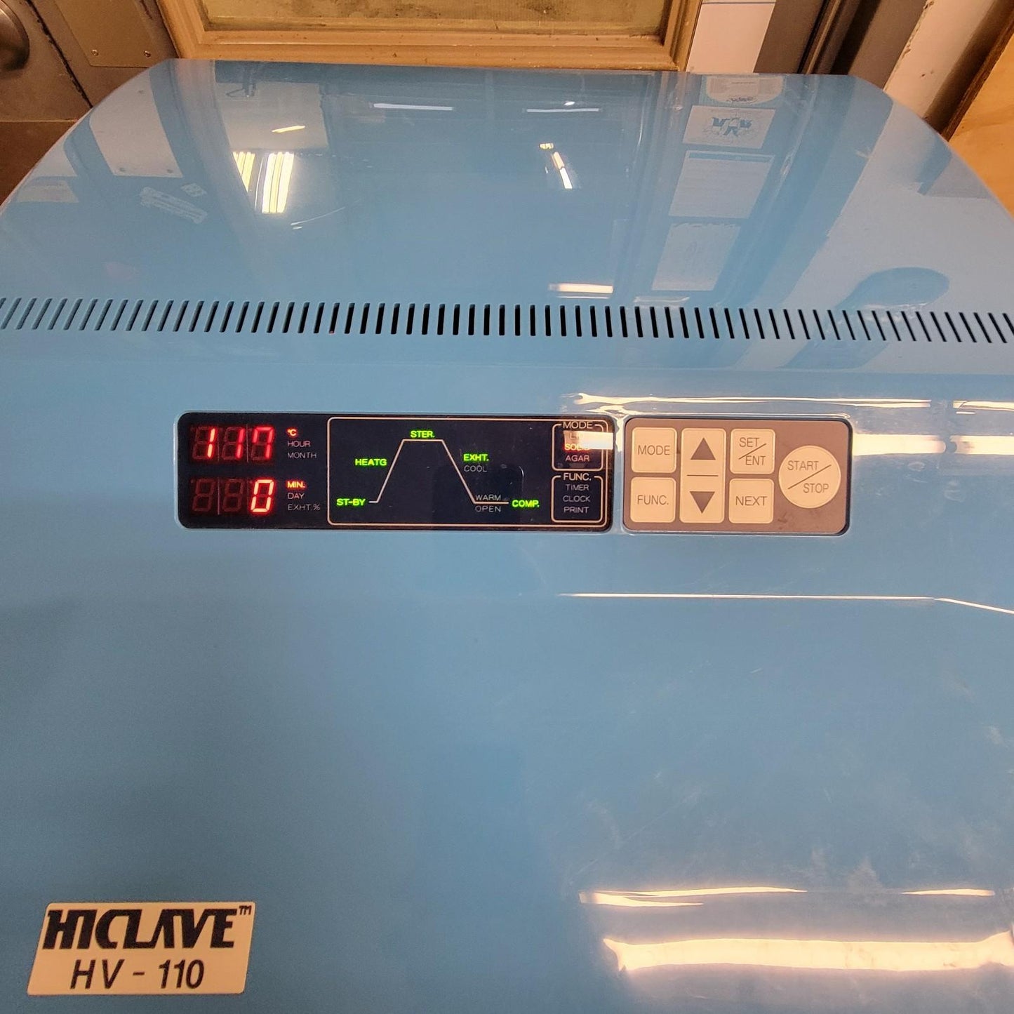 TESTED Hirayama HICLAVE HV-110 Upright Autoclave Sterilization Device w/ Basket