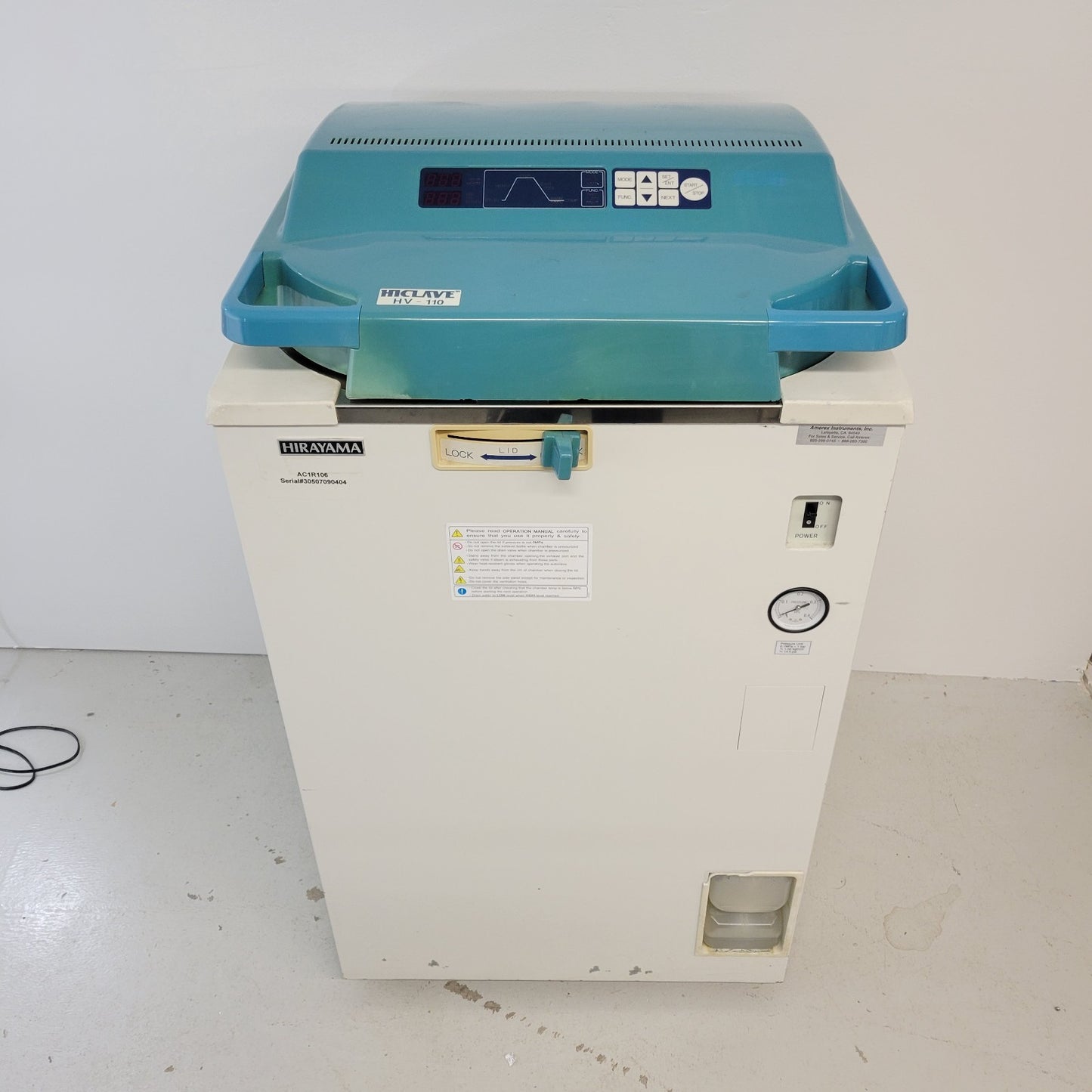 TESTED Hirayama HICLAVE HV-110 Upright Autoclave Sterilization Device 110 Liter