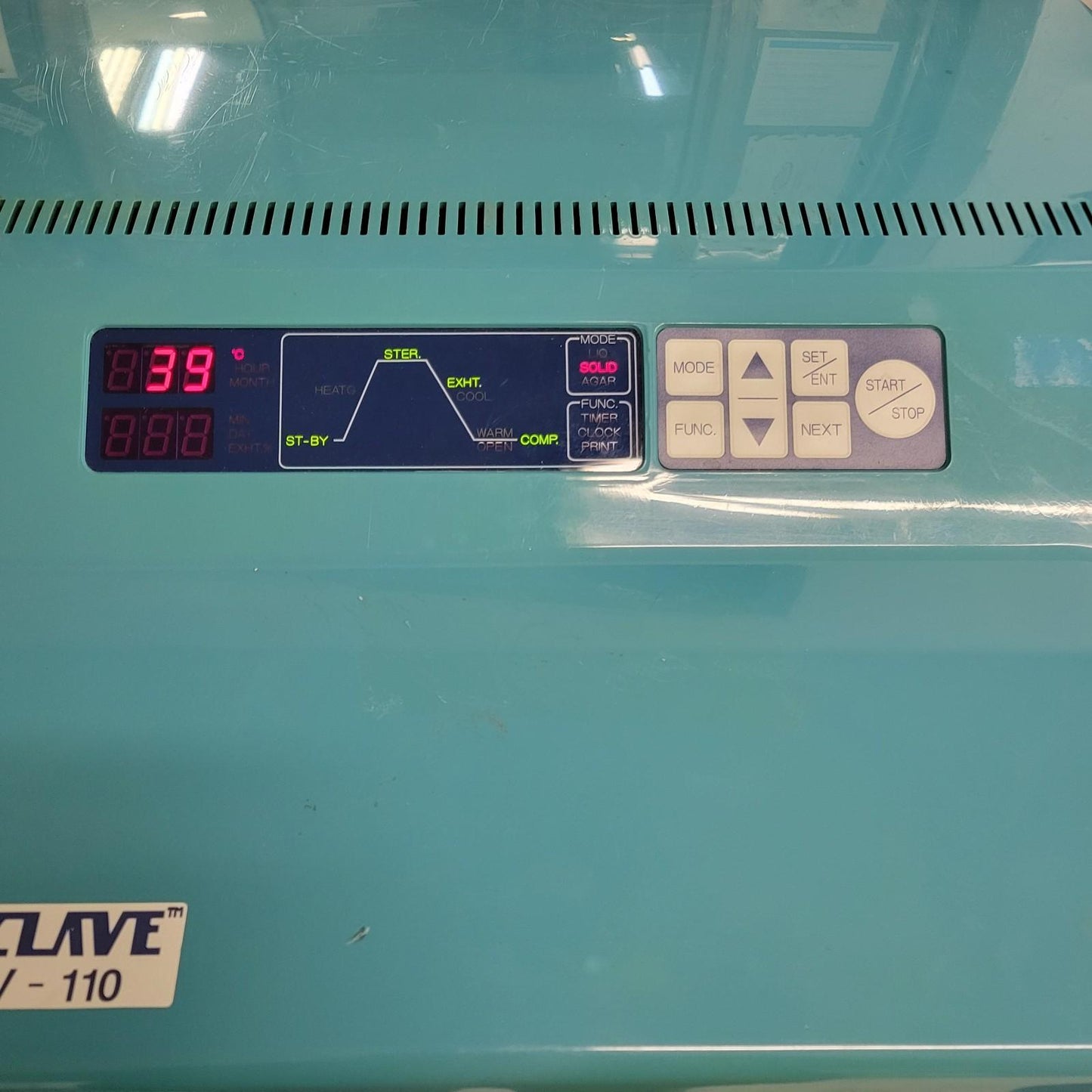 TESTED Hirayama HICLAVE HV-110 Upright Autoclave Sterilization Device 110 Liter