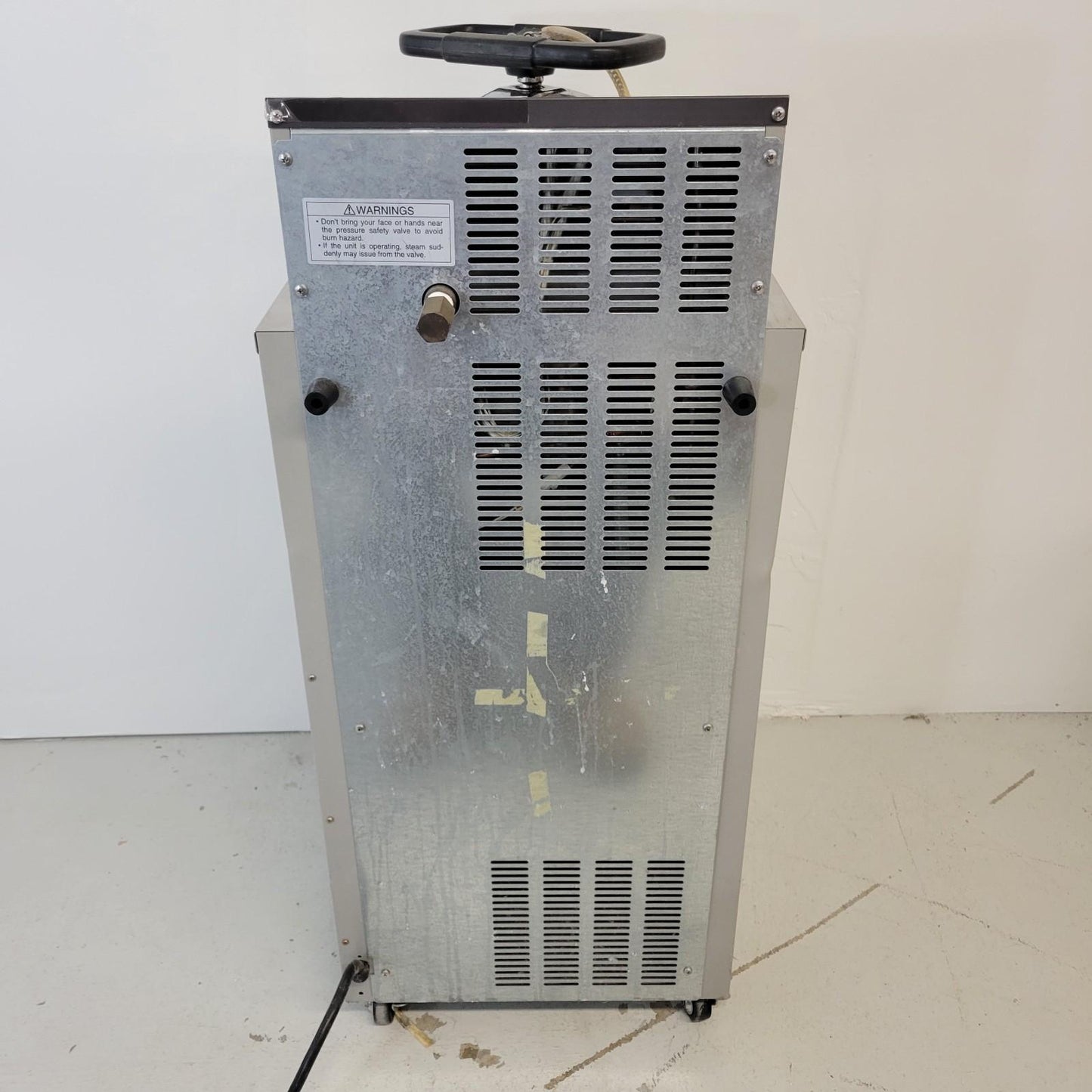 TESTED New Brunswick AC-48 Autoclave Steam Sterilization Chamber 120 VAC