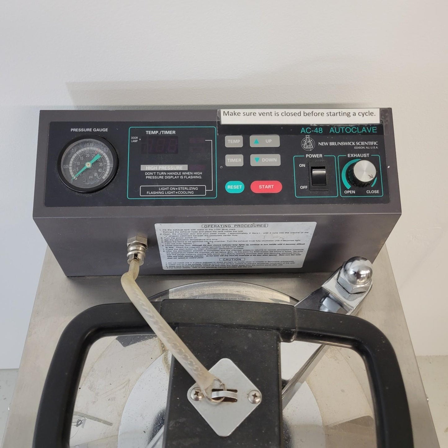 TESTED New Brunswick AC-48 Autoclave Steam Sterilization Chamber 120 VAC