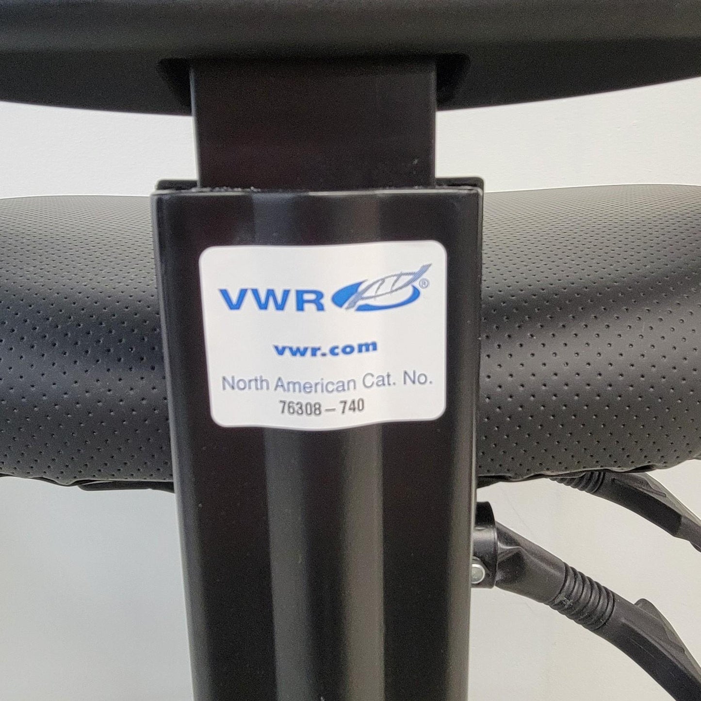 VWR Avantor 76308-740 Lab Laboratory Chair w/ Adjustable Black Vinyl Stool
