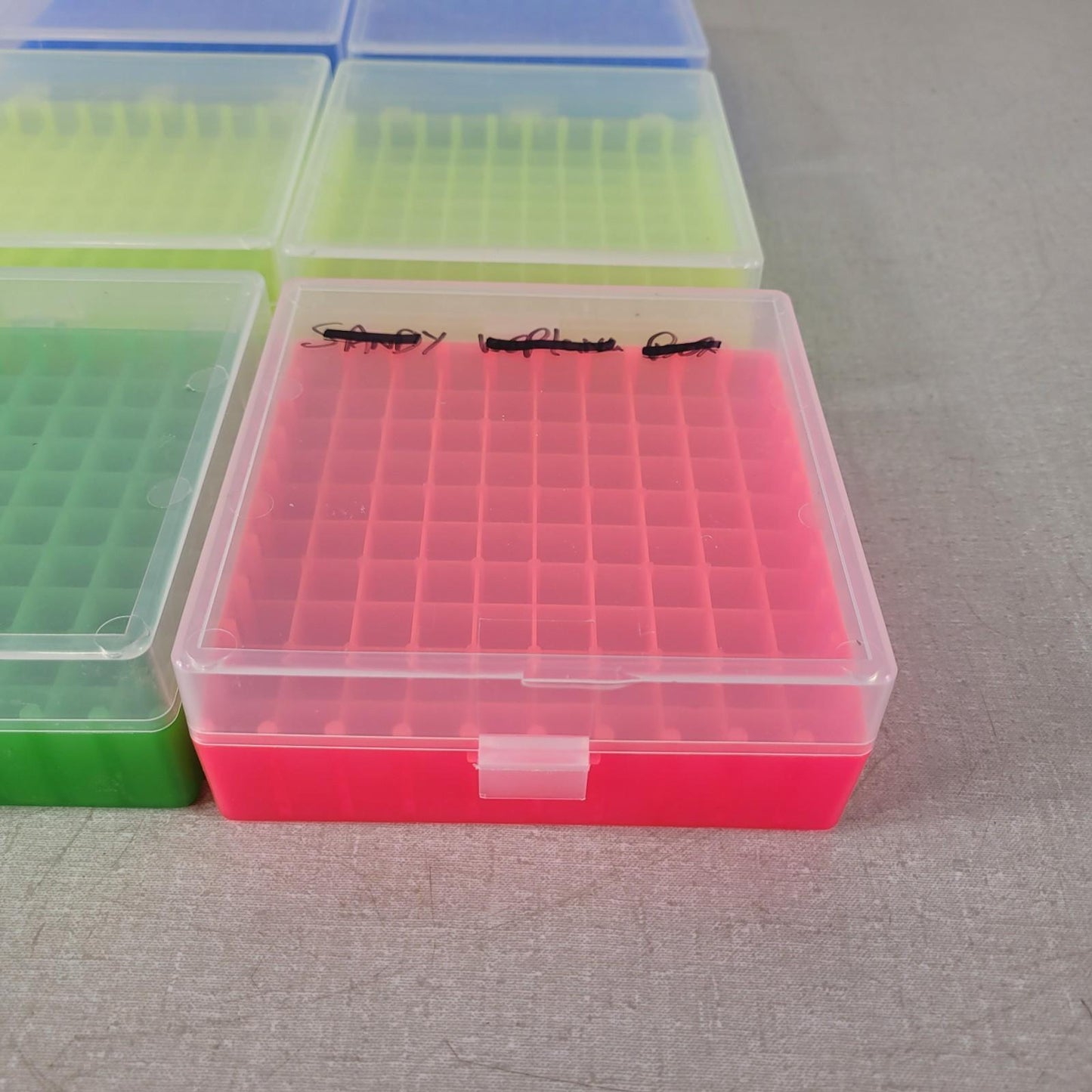 Lot Of 6 100-Well Square Test Tube Rack 10 mm Yellow Green Blue Cover