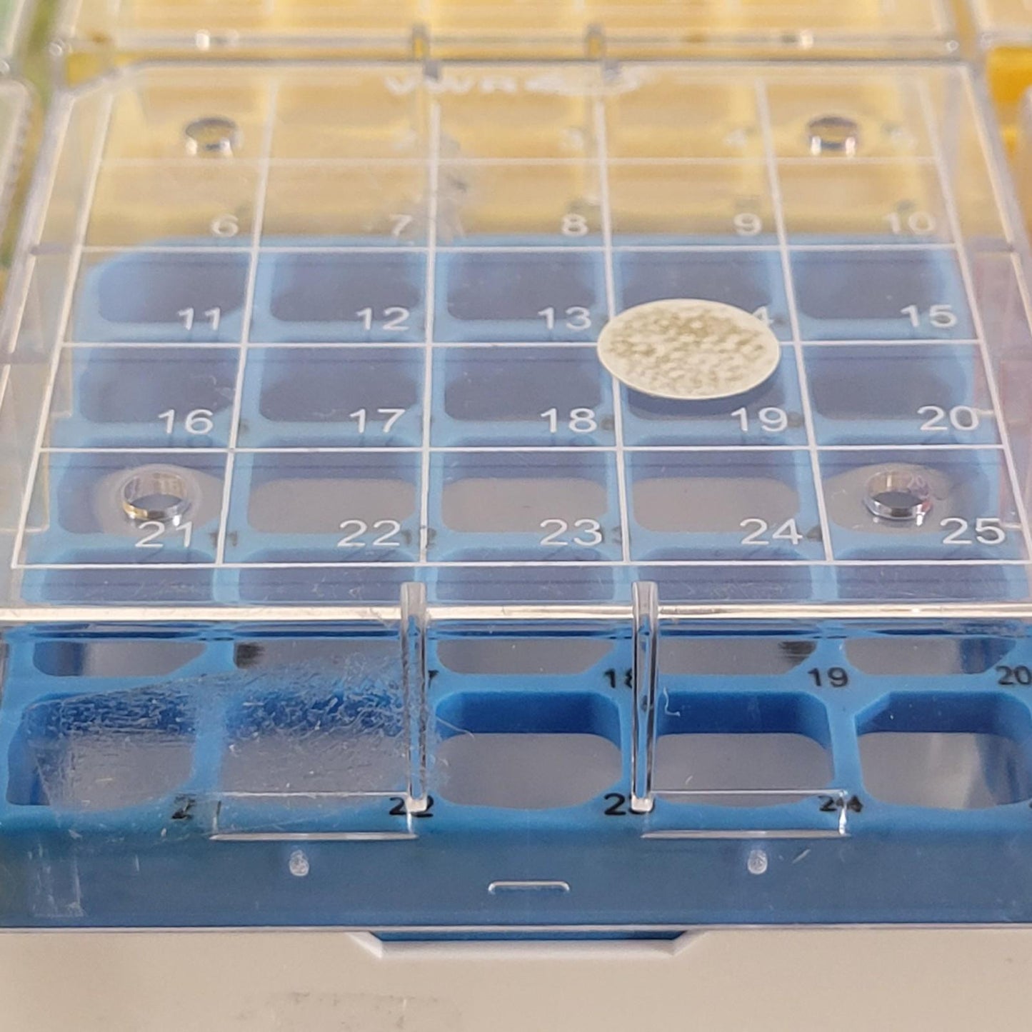 Lot Of 95 Nalgene VWR 5025-0505 CryoBoxes Polycarbonate 25-Place Cryogenic Vials