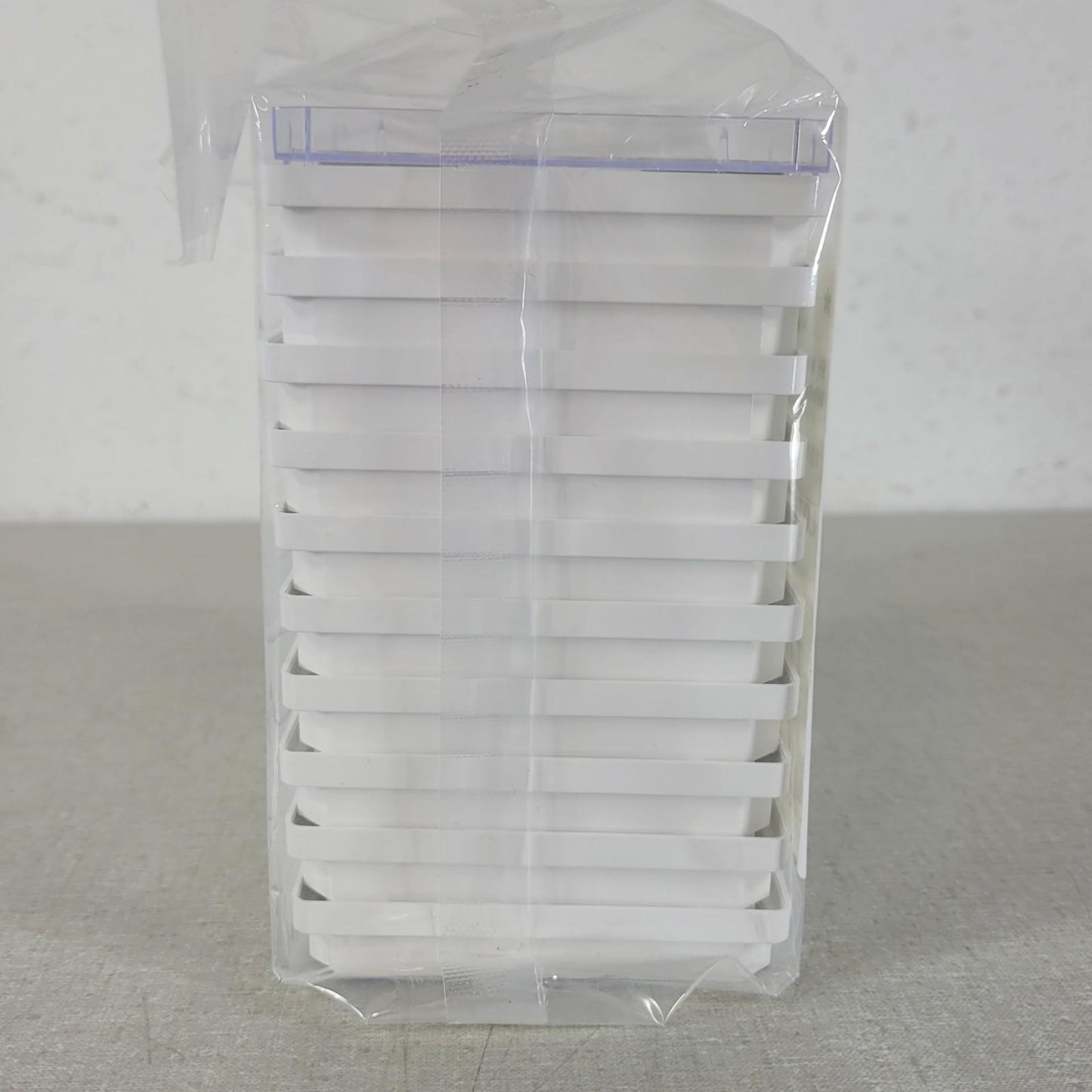 Thermo 265302 96 Well 0.4 ml Well Optical Bottom Plate PolymerBase White 10-Pack