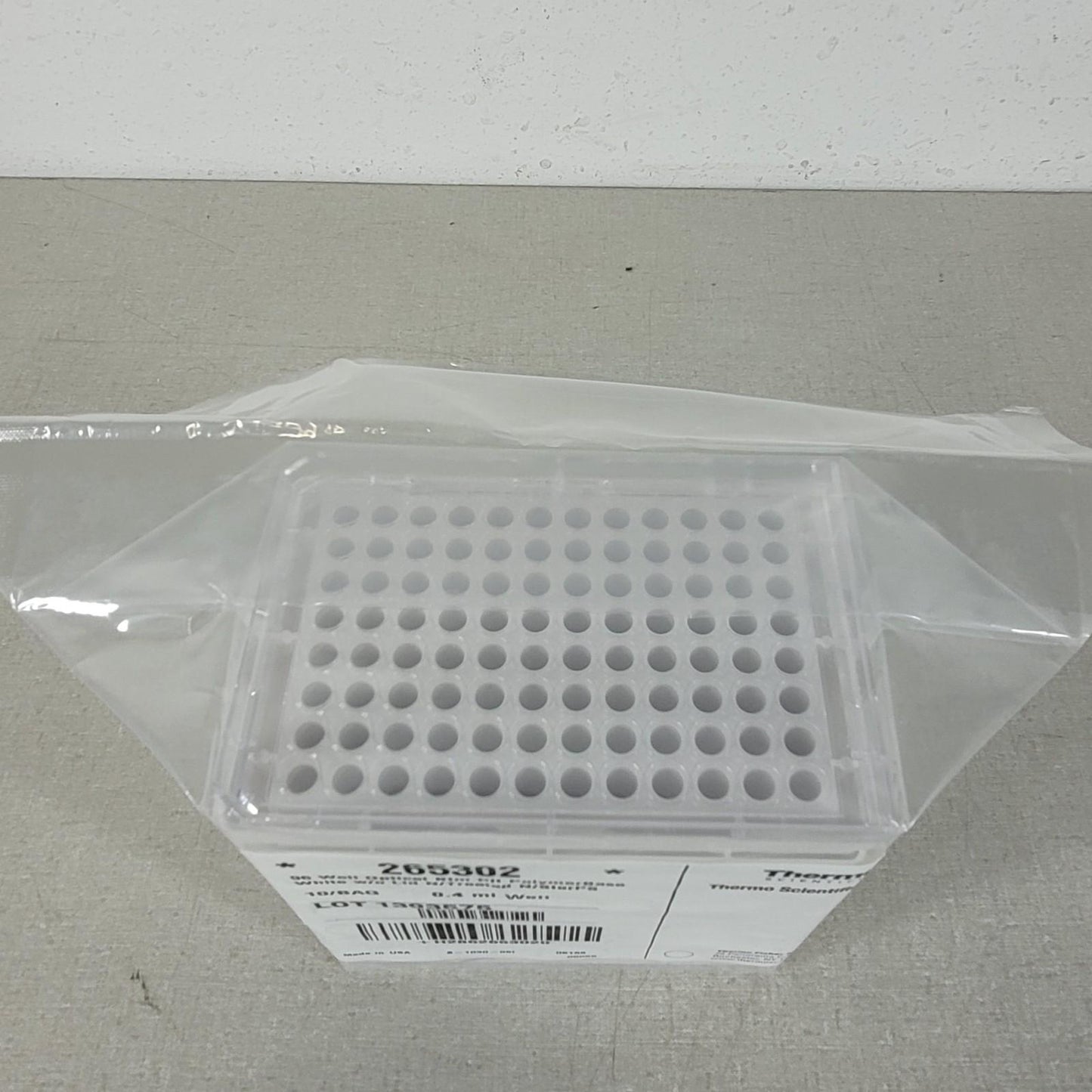 Thermo 265302 96 Well 0.4 ml Well Optical Bottom Plate PolymerBase White 10-Pack
