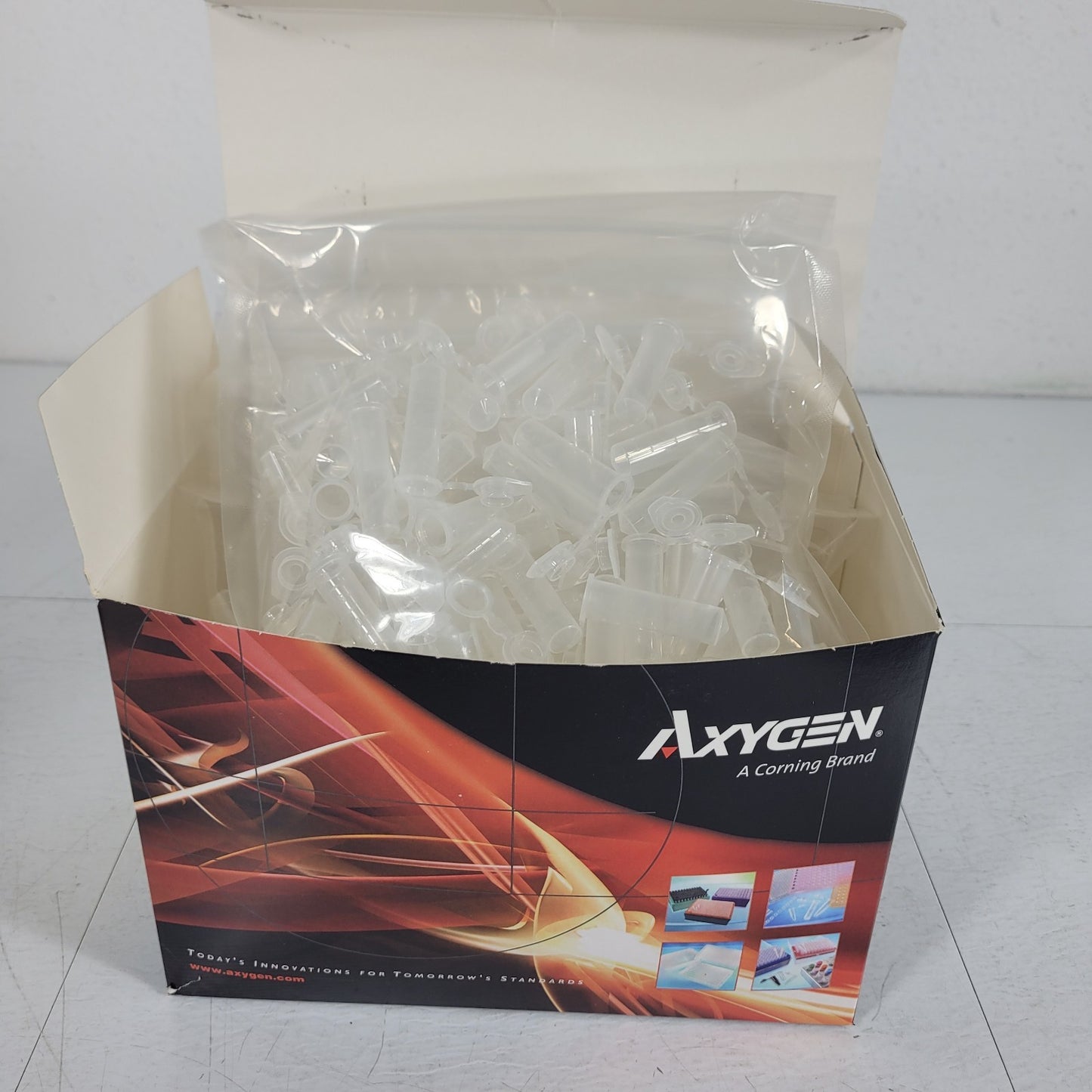 Axygen MCT-200-C-S 2.0mL Microtubes Clear Homo-polymer Boil-Proof 5 Bags Of 50