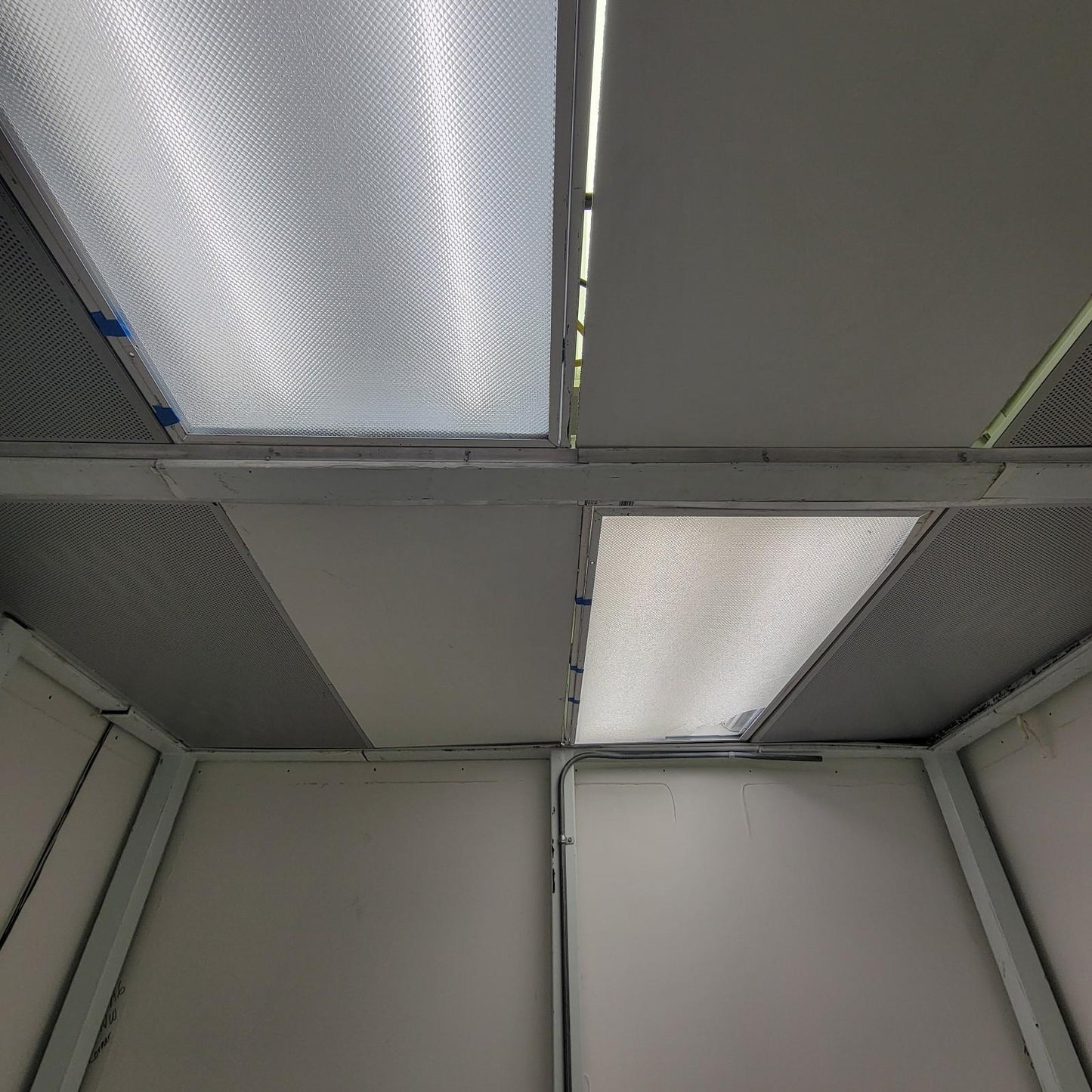 Terra 6701-99A Universal Modular Hardwall Cleanroom ISO5 8'L x 8'W x 8'H ISO 5