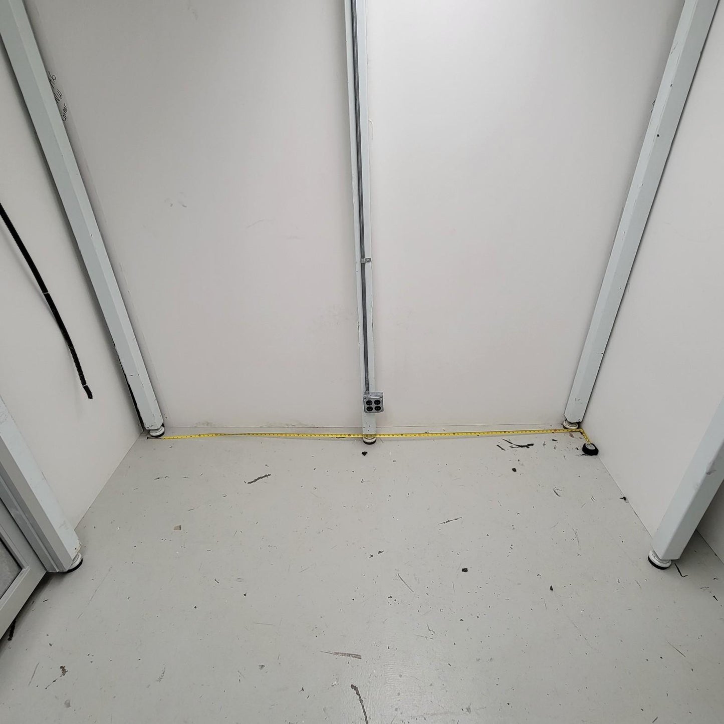 Terra 6701-99A Universal Modular Hardwall Cleanroom ISO5 8'L x 8'W x 8'H ISO 5