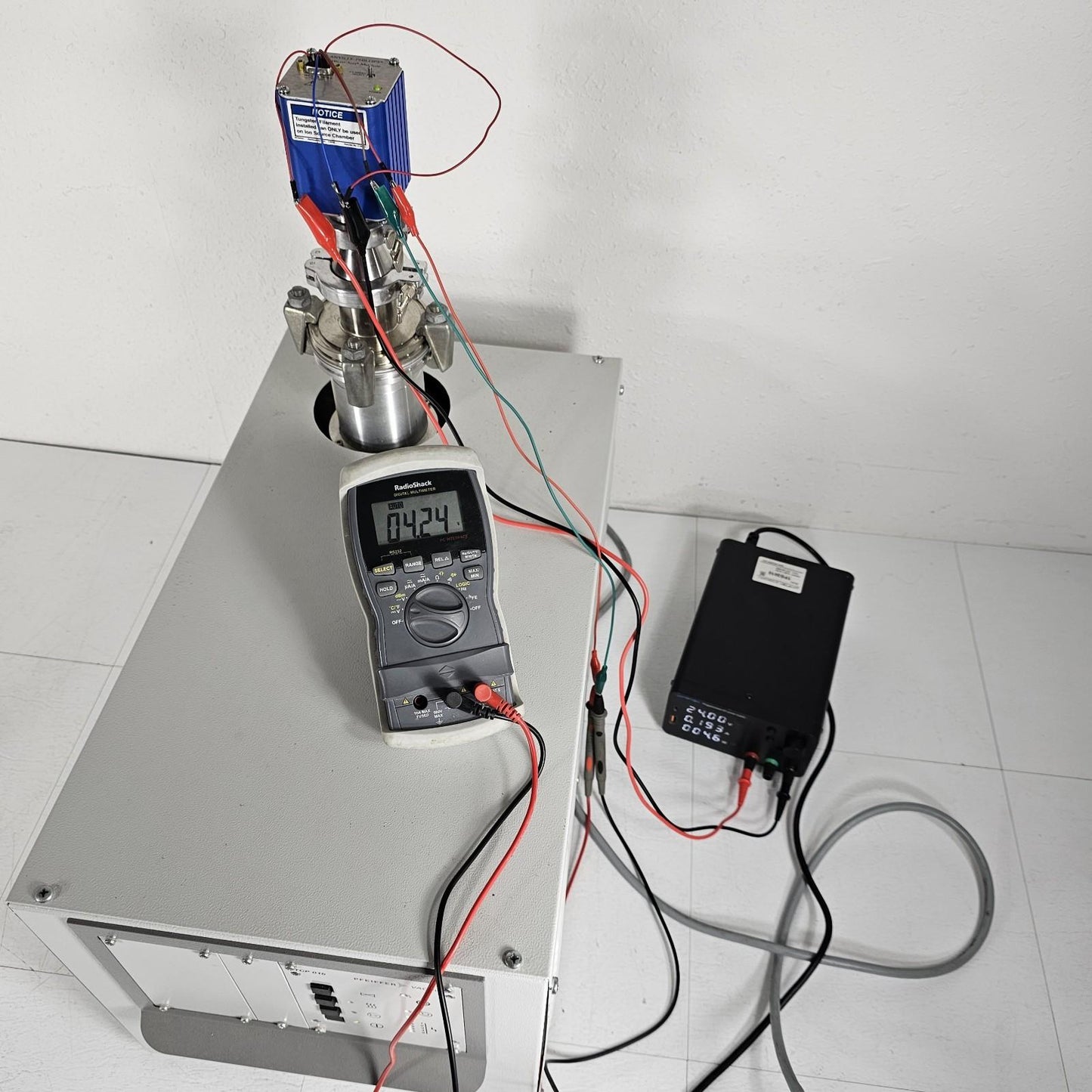 *Tested To 1E-6 Torr* Pfeiffer TSH 065D Turbomolecular Turbo Pumping Station