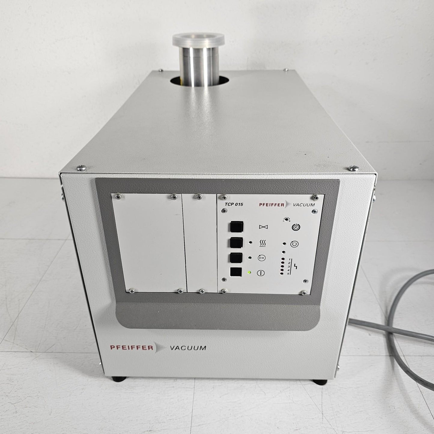 *Tested To 1E-6 Torr* Pfeiffer TSH 065D Turbomolecular Turbo Pumping Station