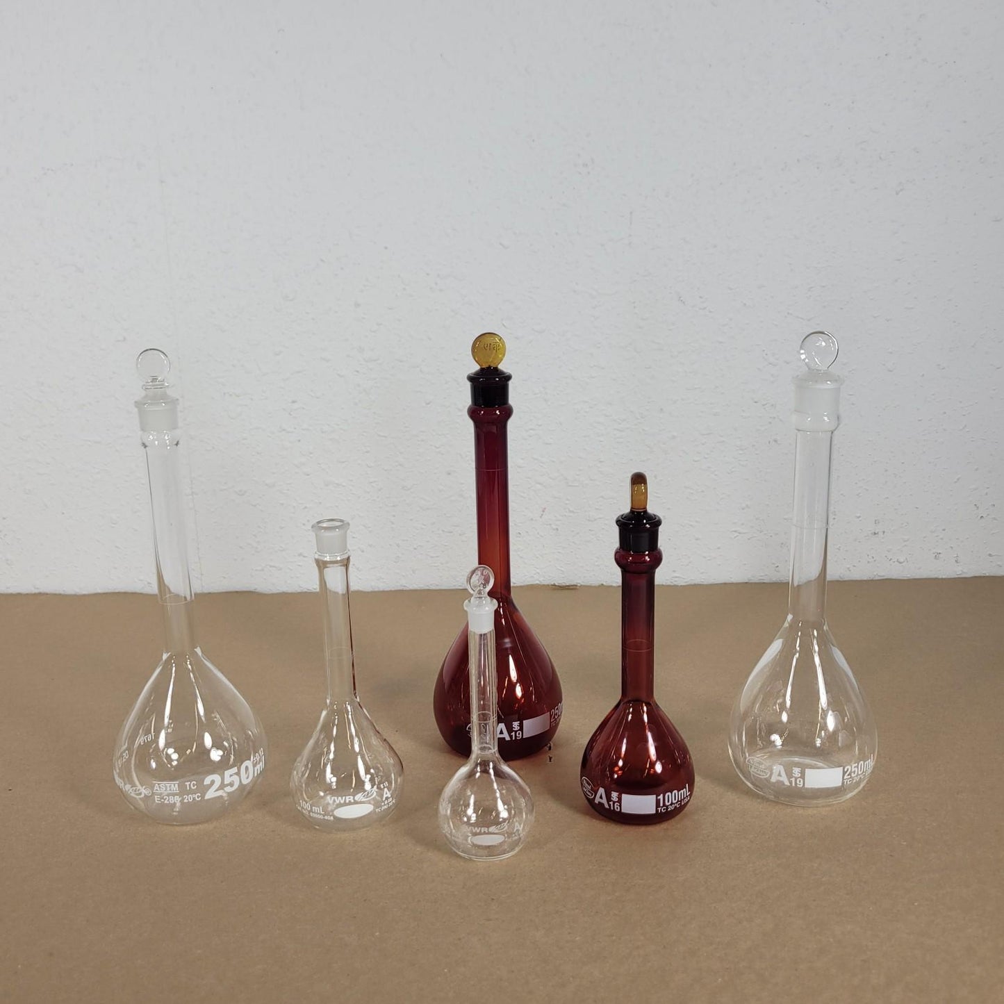 *Lot of 6* VWR and LabGlass Volumetric Flasks 250mL 100mL 50mL Kit Glass