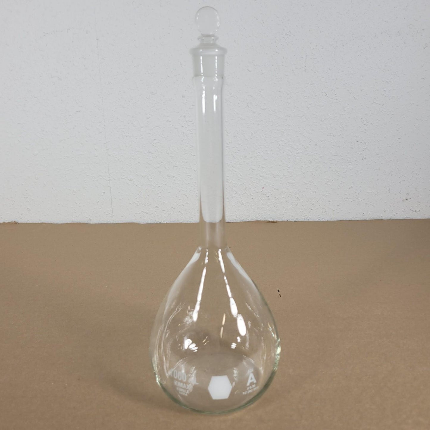 KIMAX KIMBLE 28014 1000mL Volumetric Flask Class A Borosilicate Glass w/ Stopper