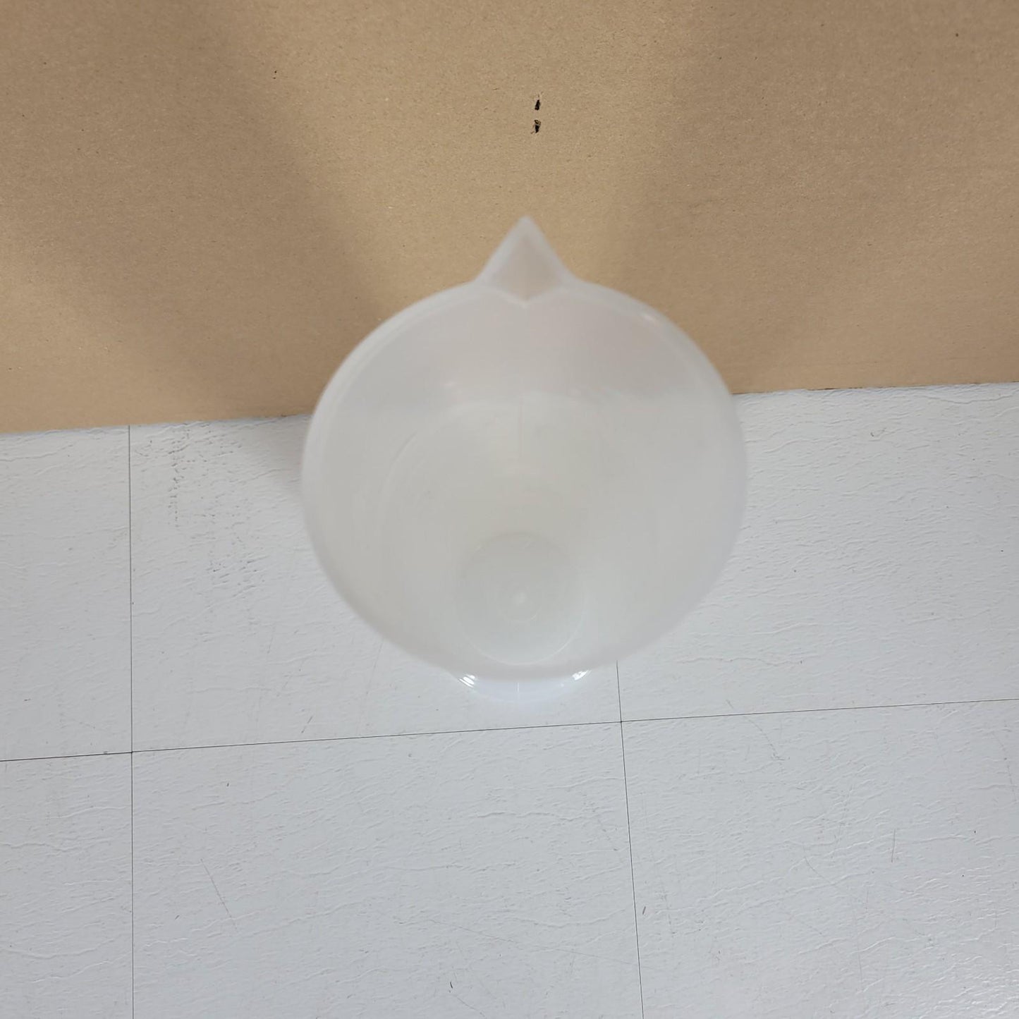 PolyLab 2000mL Capacity Graduated Measuring Cylinder Polypropylene Plastic 20°C