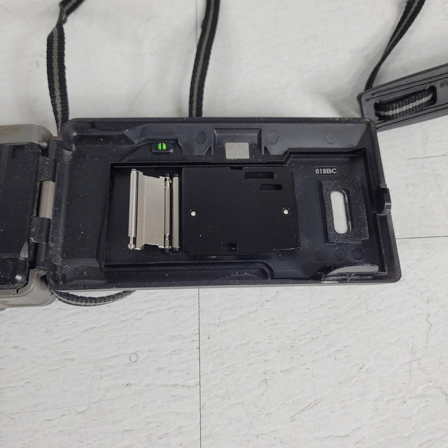 Chinon Auto 3001 Multifocus Point Shoot 35mm Camera Infrared w/ Autofocus System