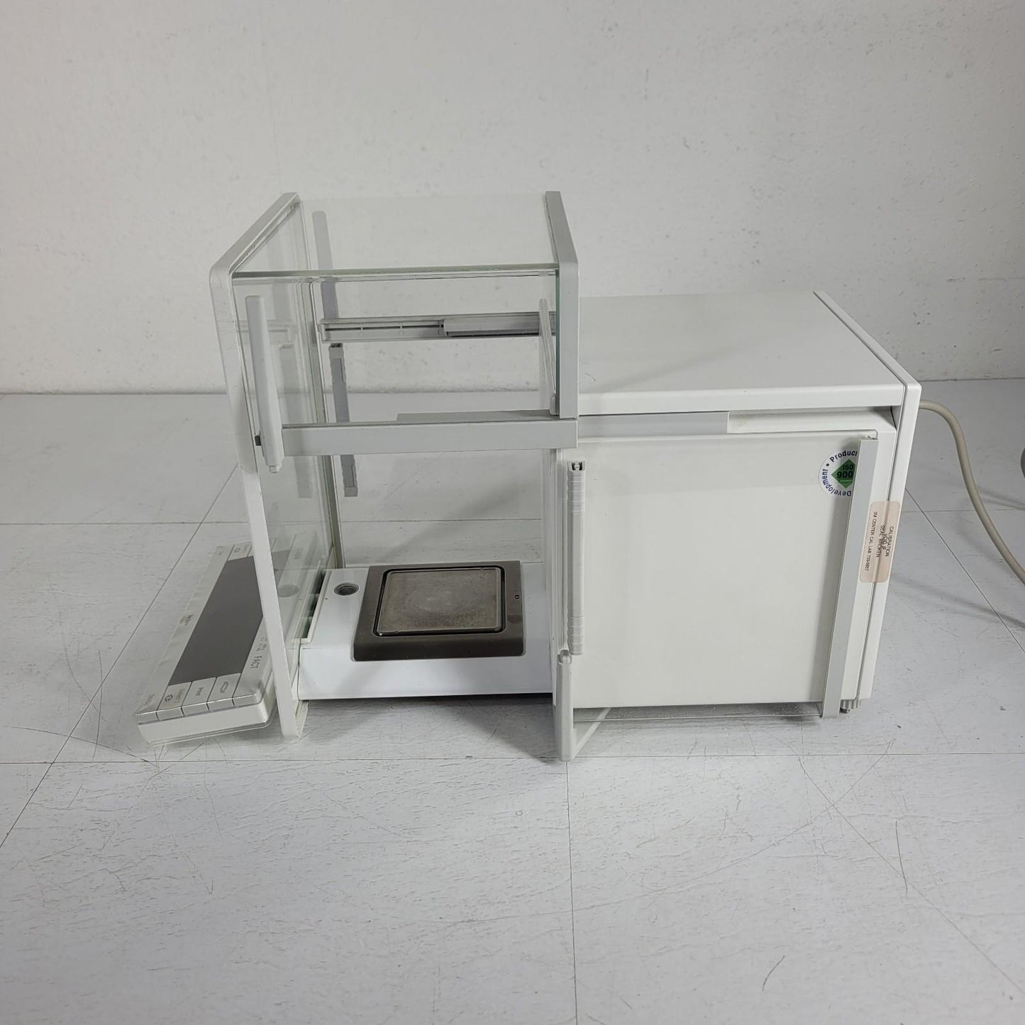 Mettler Toledo AT400 Electronic Analytical Balance 405g d=0.1mg w/ AutoCal