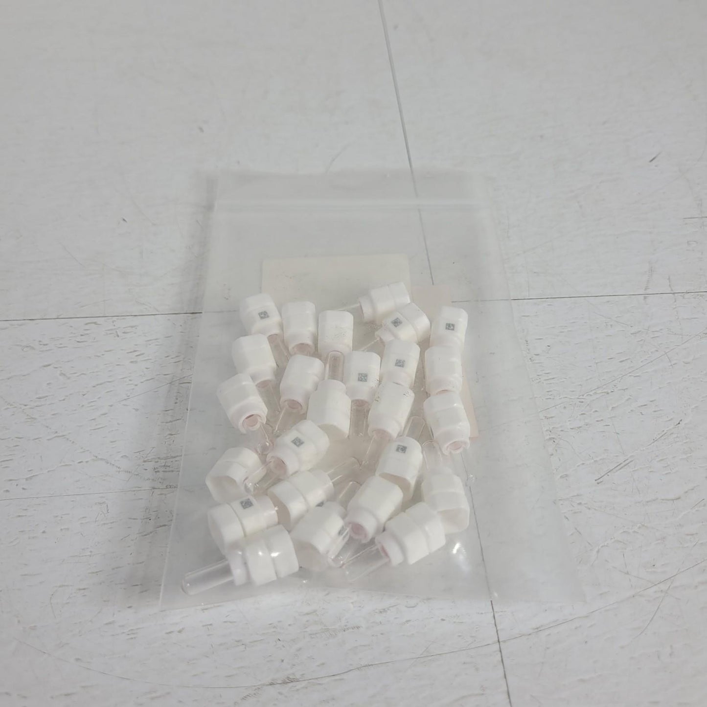 *Lot of 25* Covaris 520118 microTUBE Screw-Cap 6x16mm FFPE Extraction