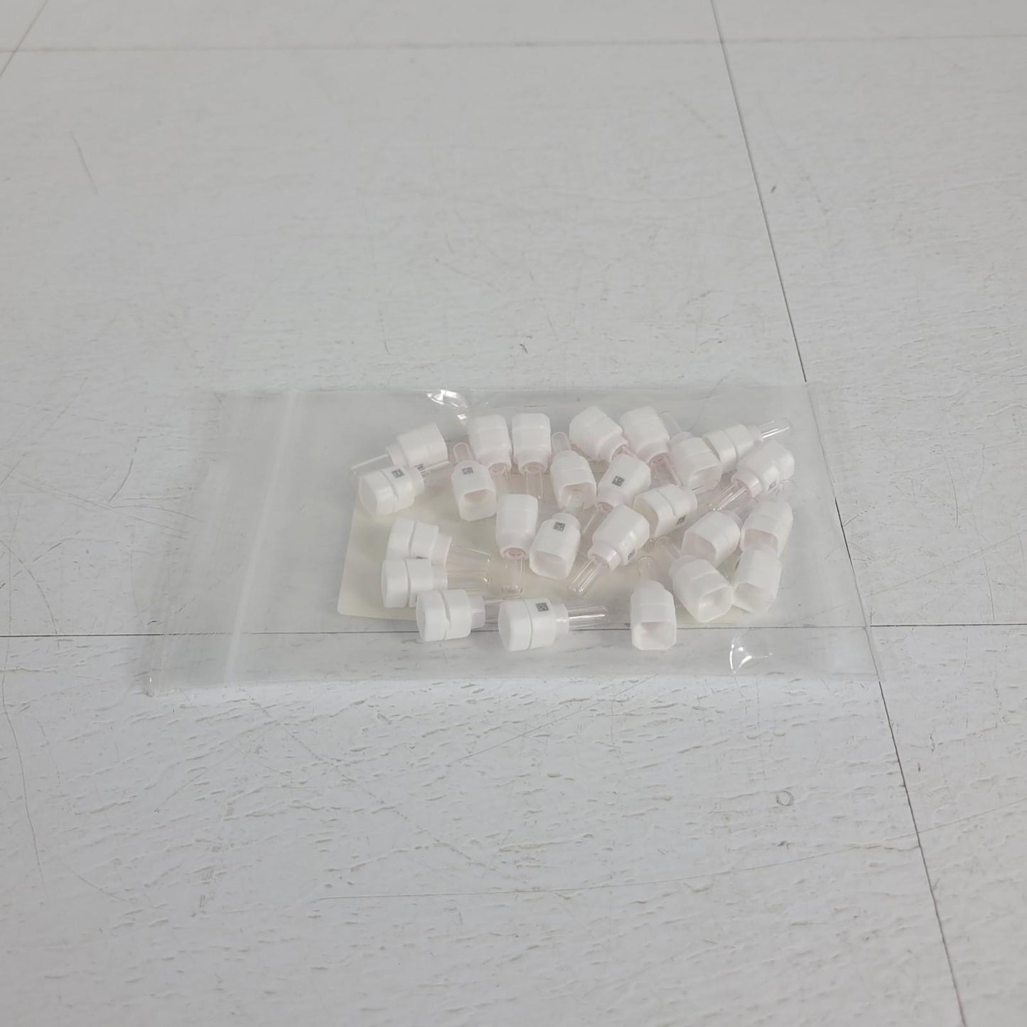 *Lot of 25* Covaris 520216 microTUBE-130 AFA Fiber Screw-Cap 6x16mm Round Bottom