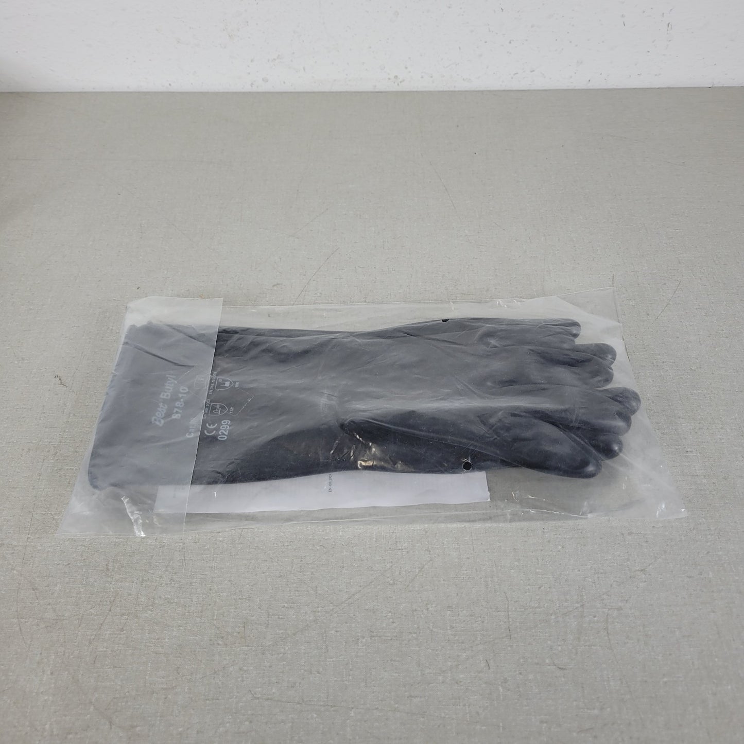 Pair Best Butyl 878-10 Chemical Thick Chemical and Acid Resistant Rubber Gloves
