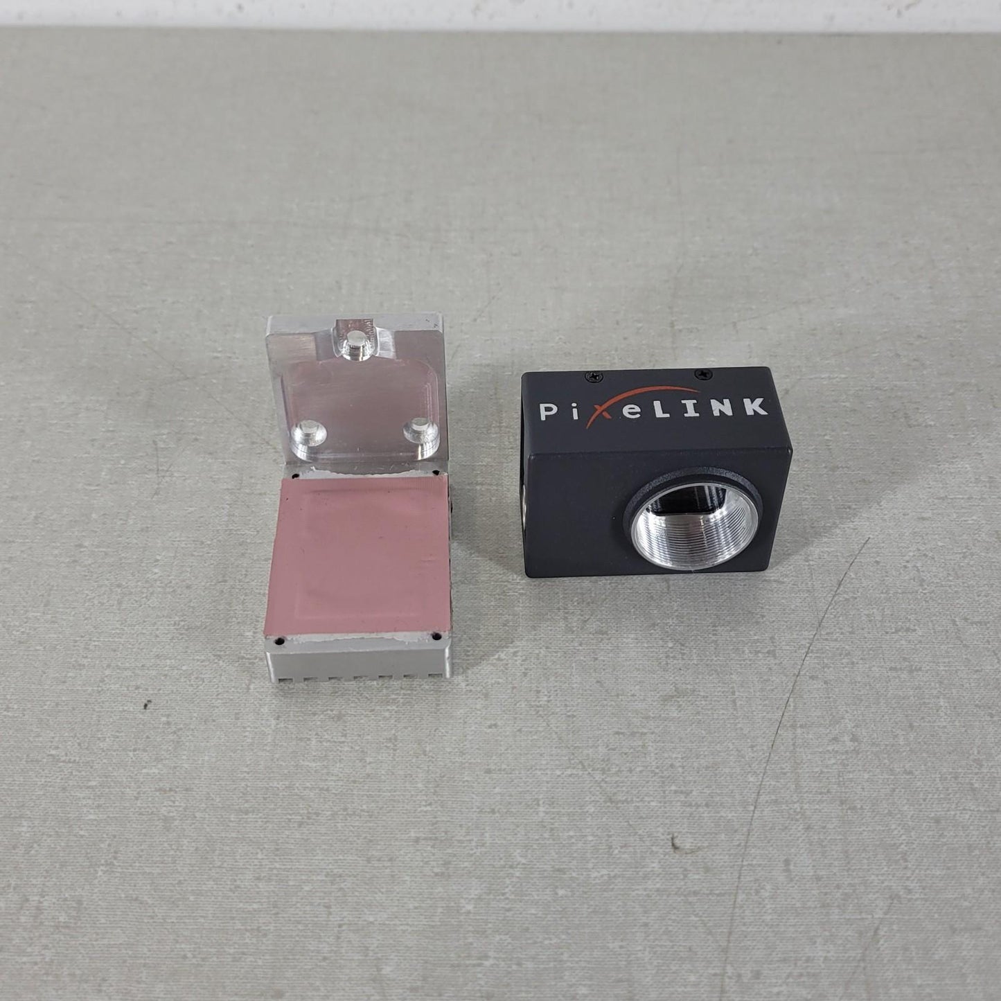 TESTED PixeLINK PL-D752MU-T Monochrome Camera 2.3MP C-Mount USB 3.0 1920x1200