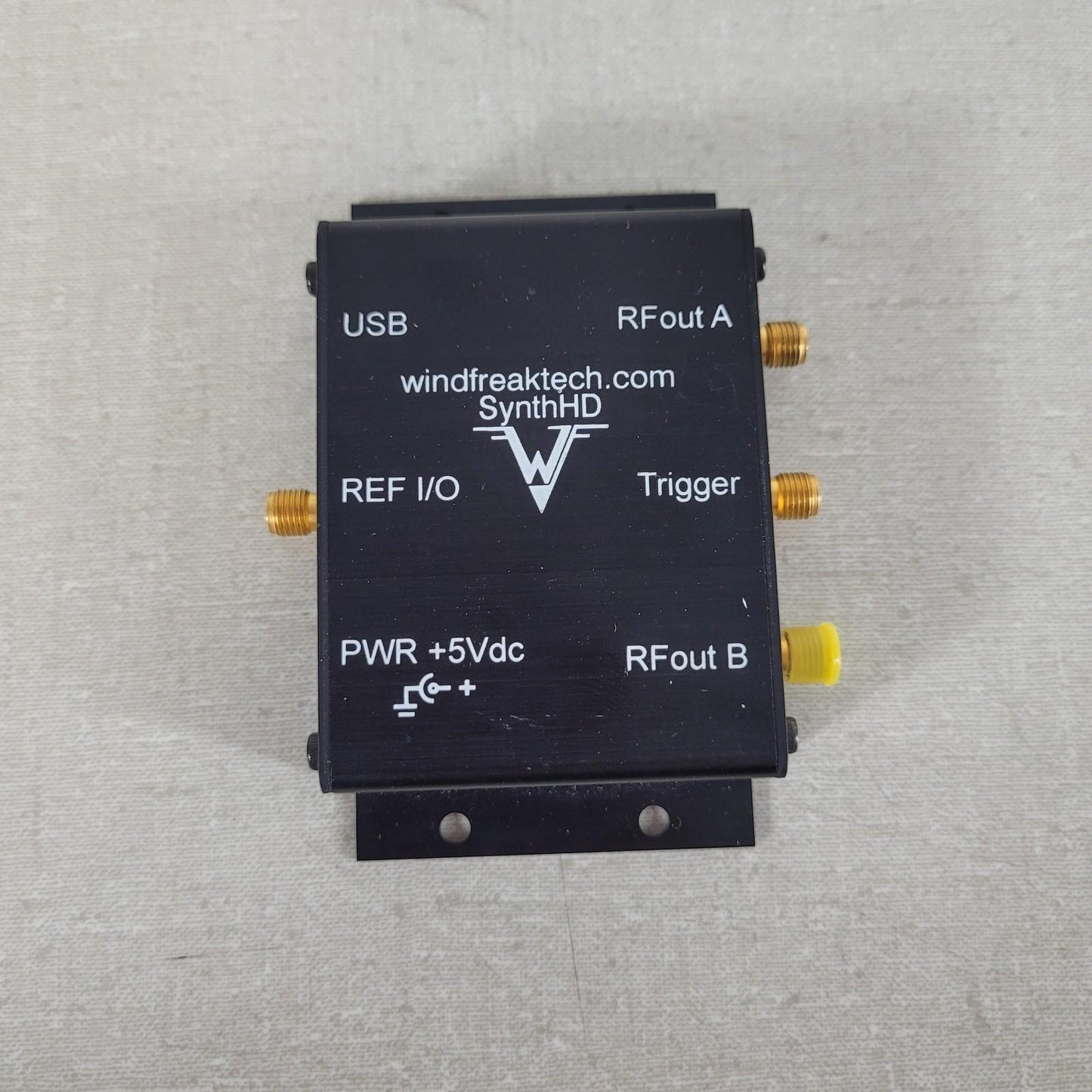 TESTED Windfreak Tech SynthHD 10MHz–15GHz Dual Channel RF Signal Generator