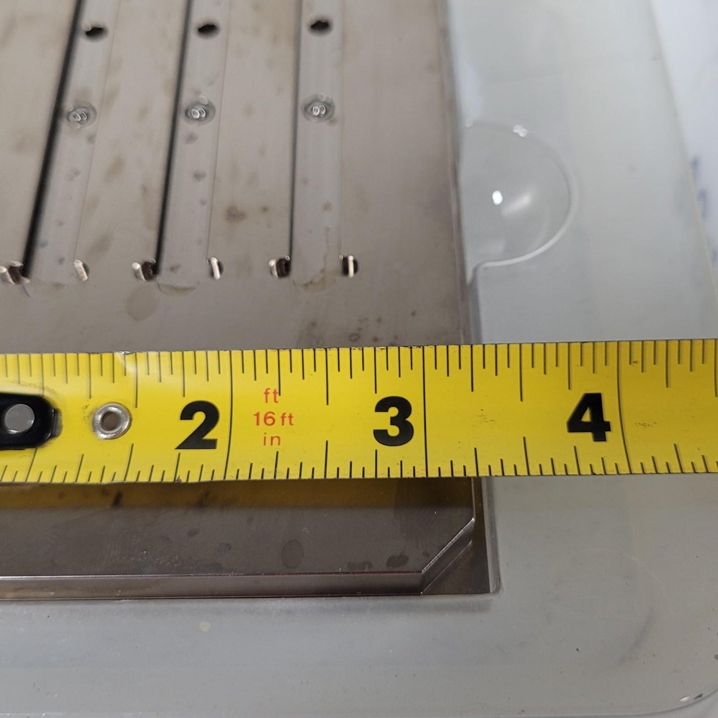 Bruker G5098 Maldi TOF Mass Spectrometer Accessories Adaptor Baseplate 5"x3.25"