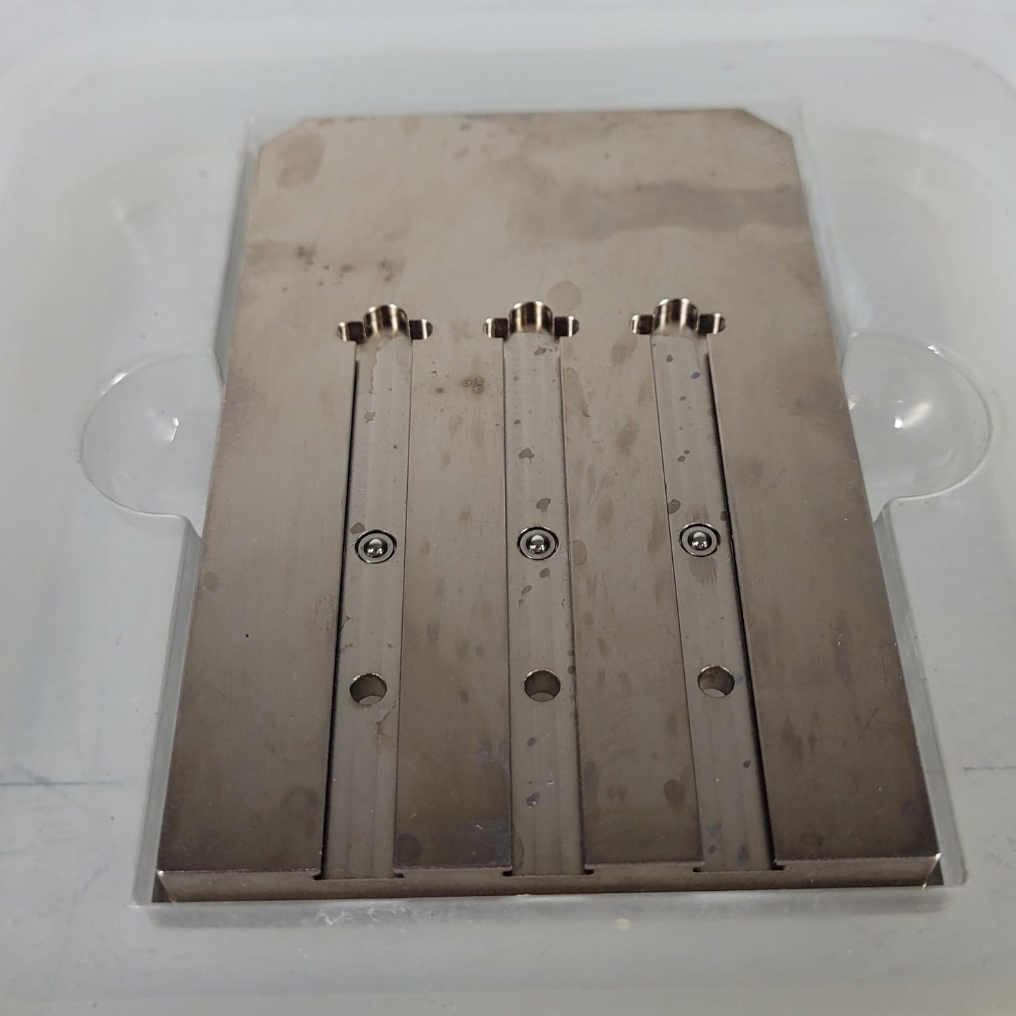 Bruker G5098 Maldi TOF Mass Spectrometer Accessories Adaptor Baseplate 5"x3.25"