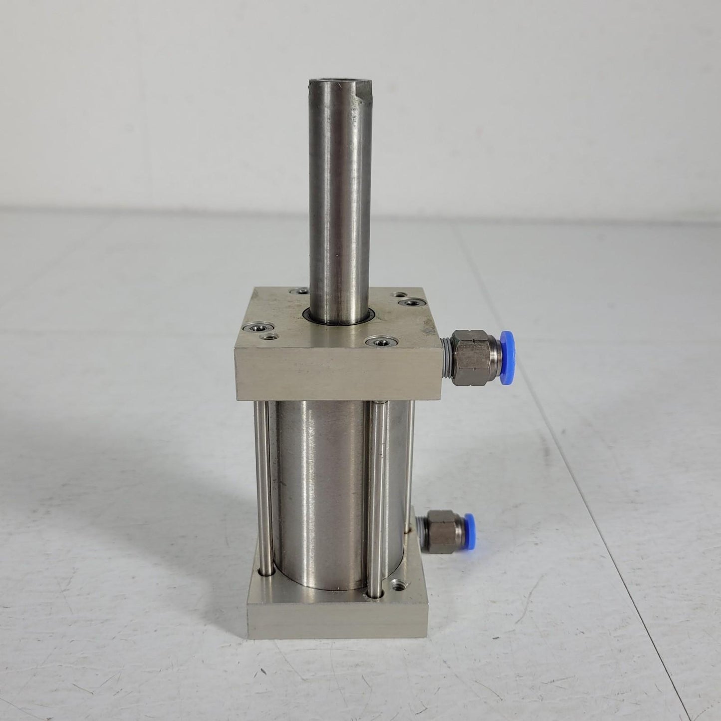 Bimba FS-172.25 Flat-1 Pneumatic Cylinder Double Acting Bore 1-1/2" Stroke 2.25"