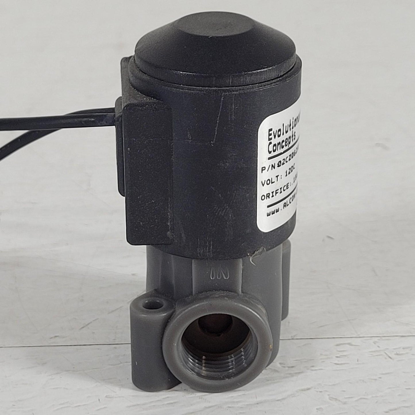 Alcon 02CZ062A1-4CCF Evolutionary Concepts Solenoid Valve 2 Way NC Delrin 3/8"