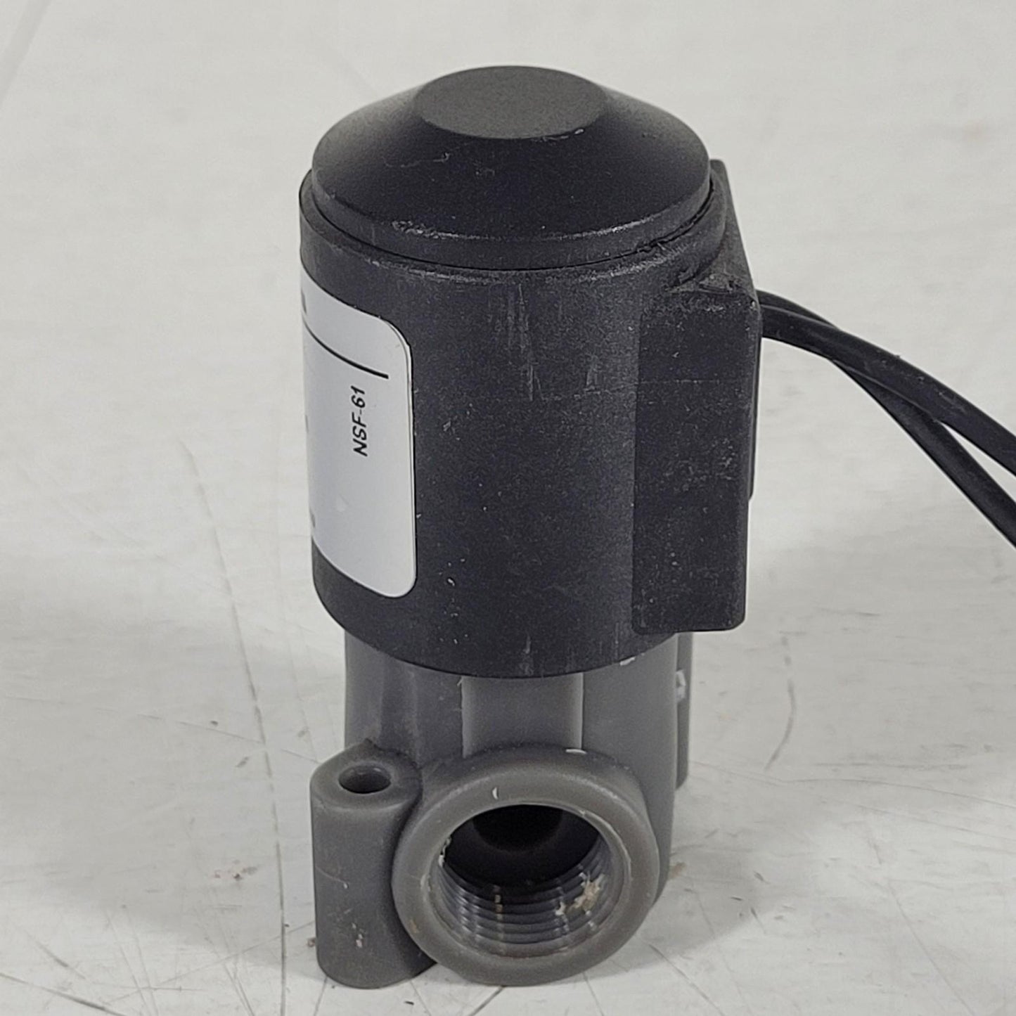 Alcon 02CZ072A1-4CCF Solenoid Valve 2 Way NC Delrin 3/8" Flow Factor 0.45 12 VDC